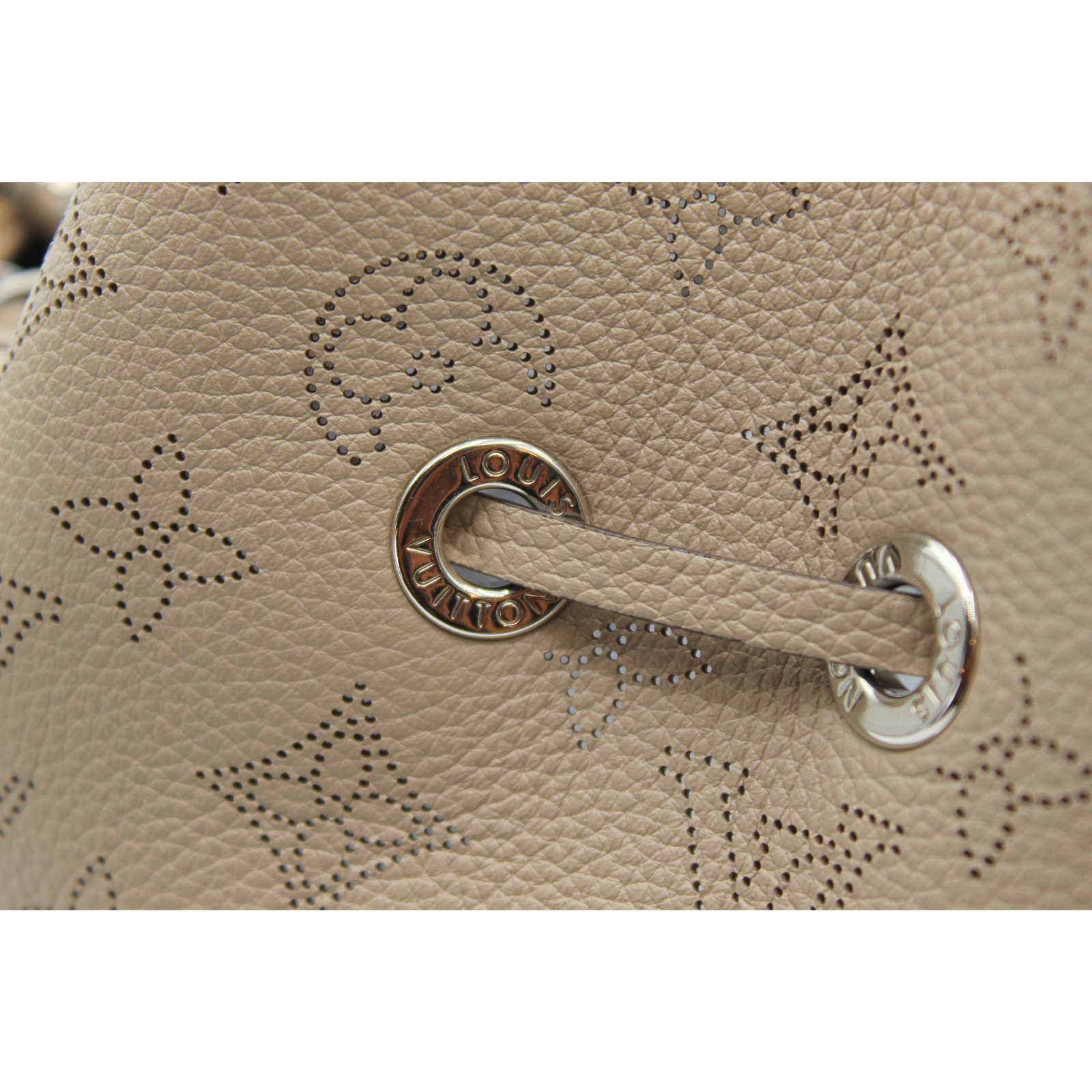 Bella Bucket Mahina Shoulder Bag
