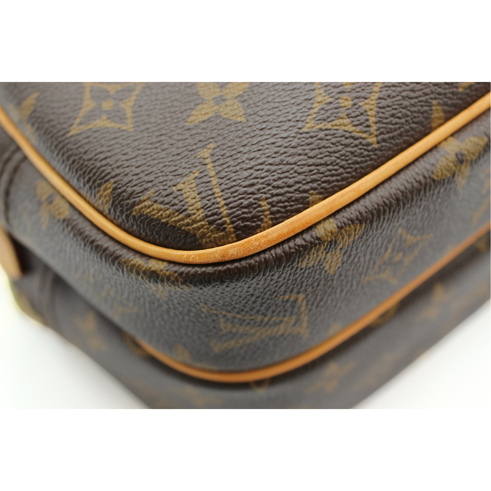 Reporter 28 Monogram Coated Canvas Marron Cross Body Bag