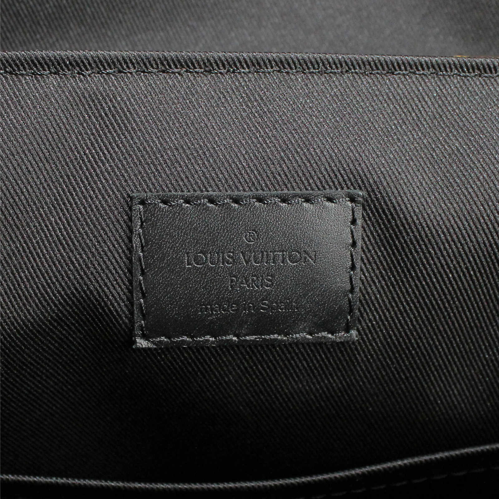 LV Trail Messanger Monogram Macassar Crossbody Bag