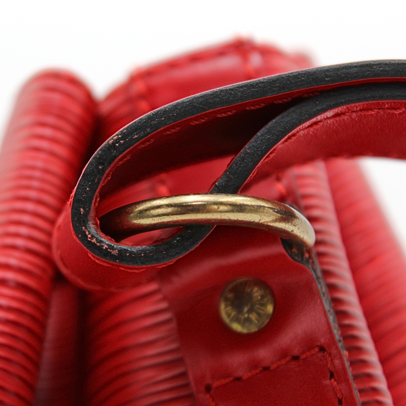 Petit Noe Epi Shoulder Bag