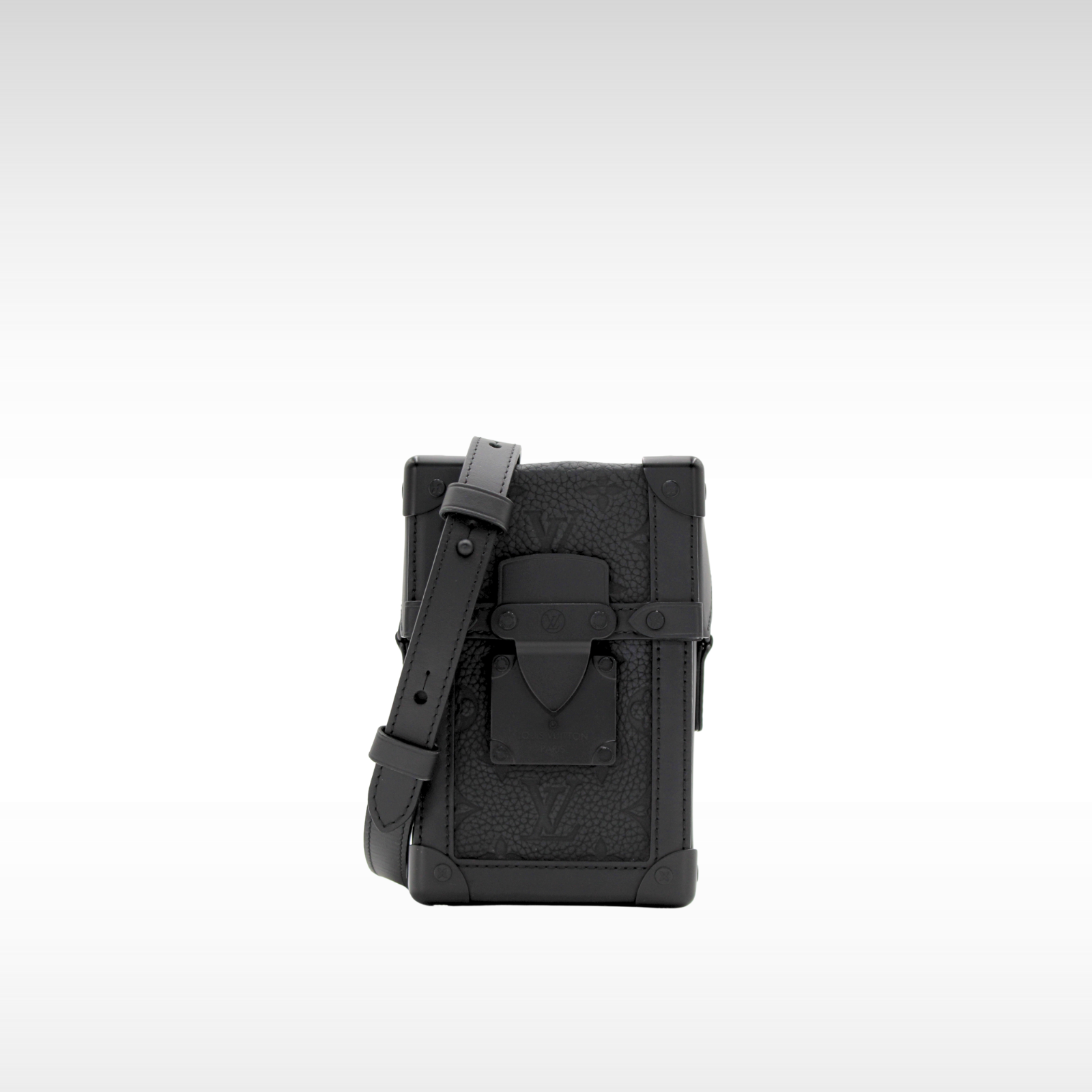 Vertical Trunk Wearable Taurillon Monogram Crossbody Bag