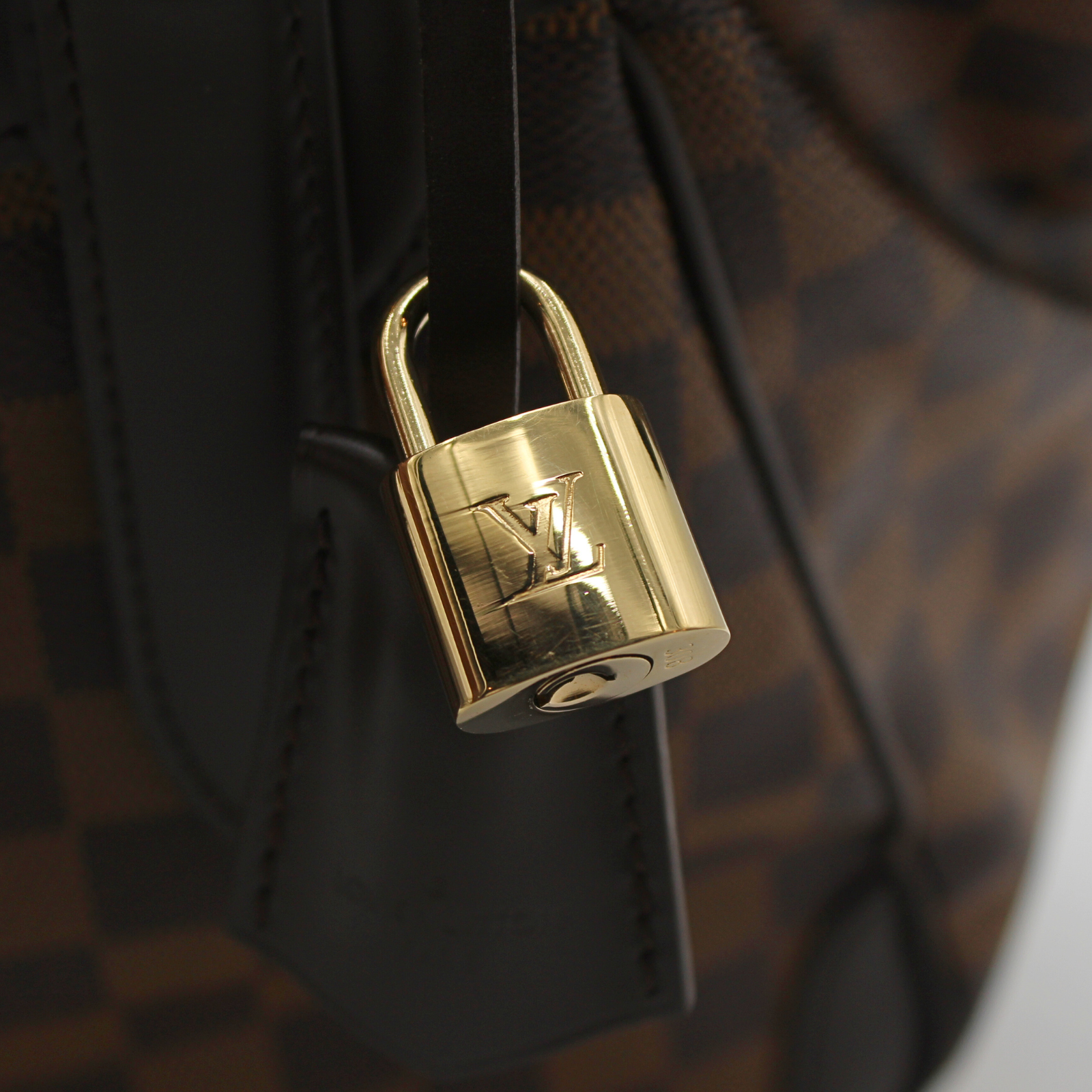 Verona MM Damier Shoulder Bag