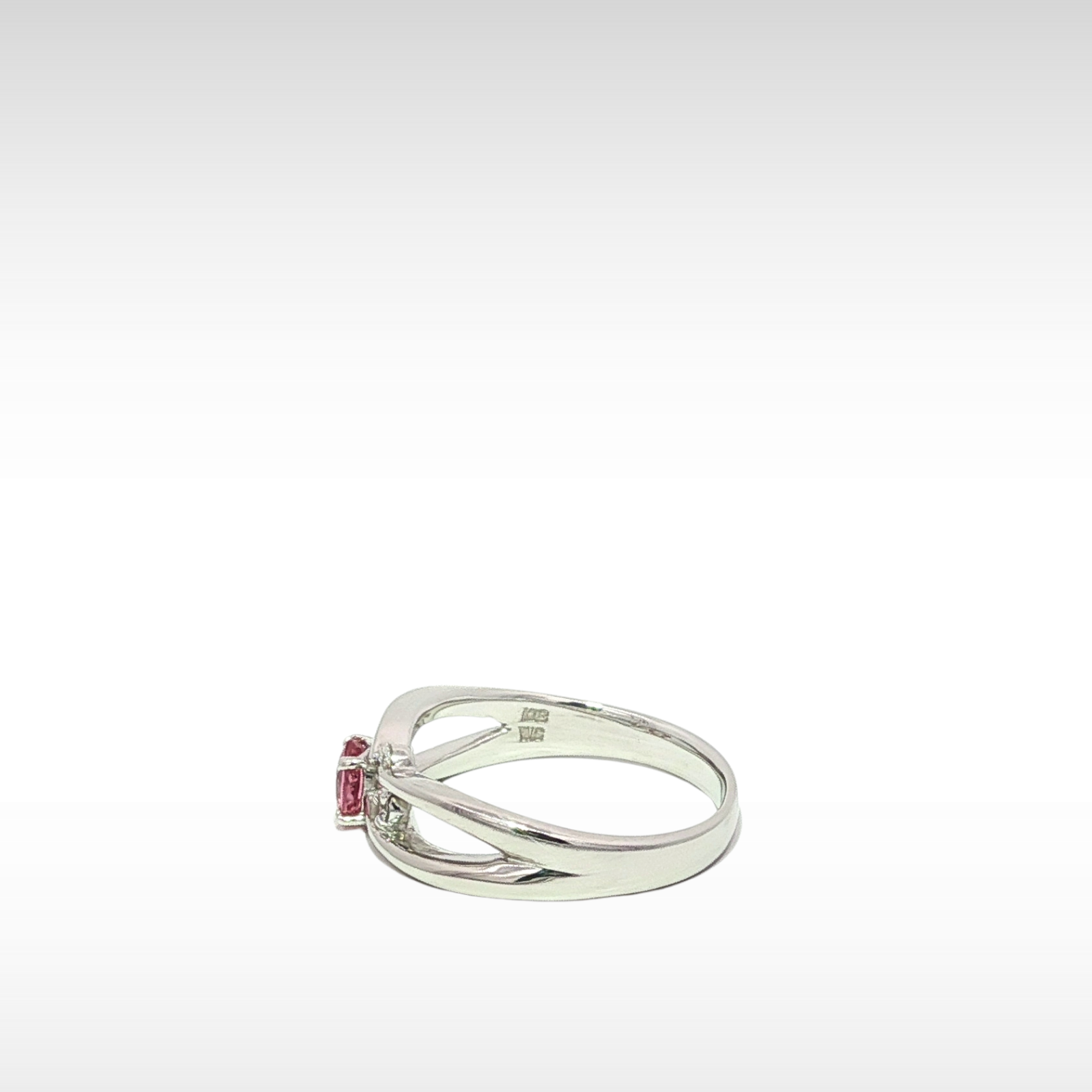 Sapphire Diamond White Gold Ring 6