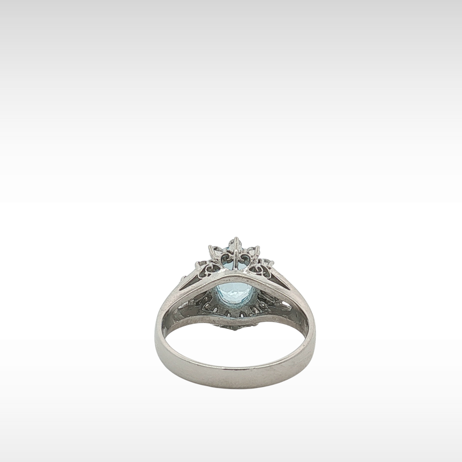 Aquamarine Diamond PT Ring 4