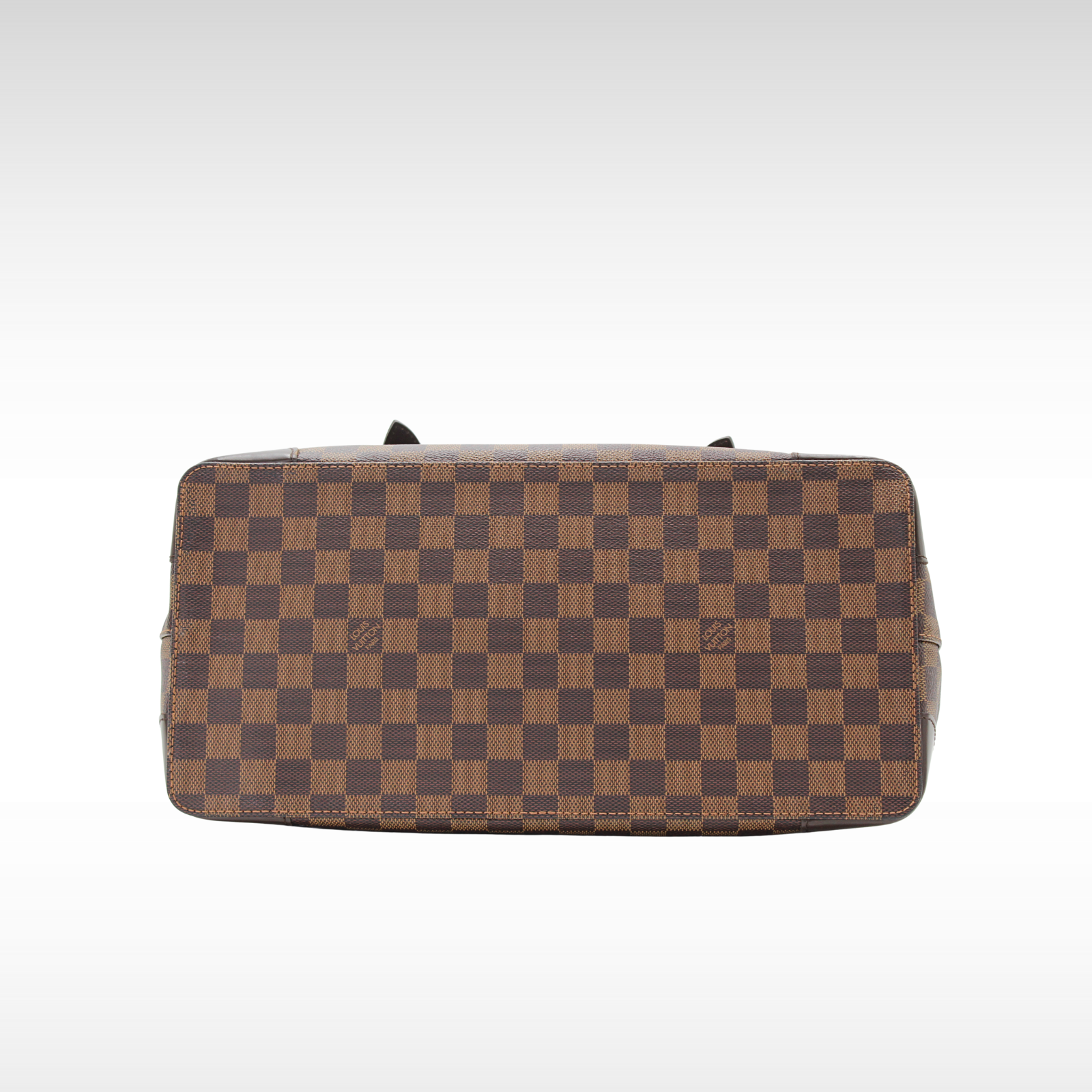 Hampstead MM Damier Shoulder Bags