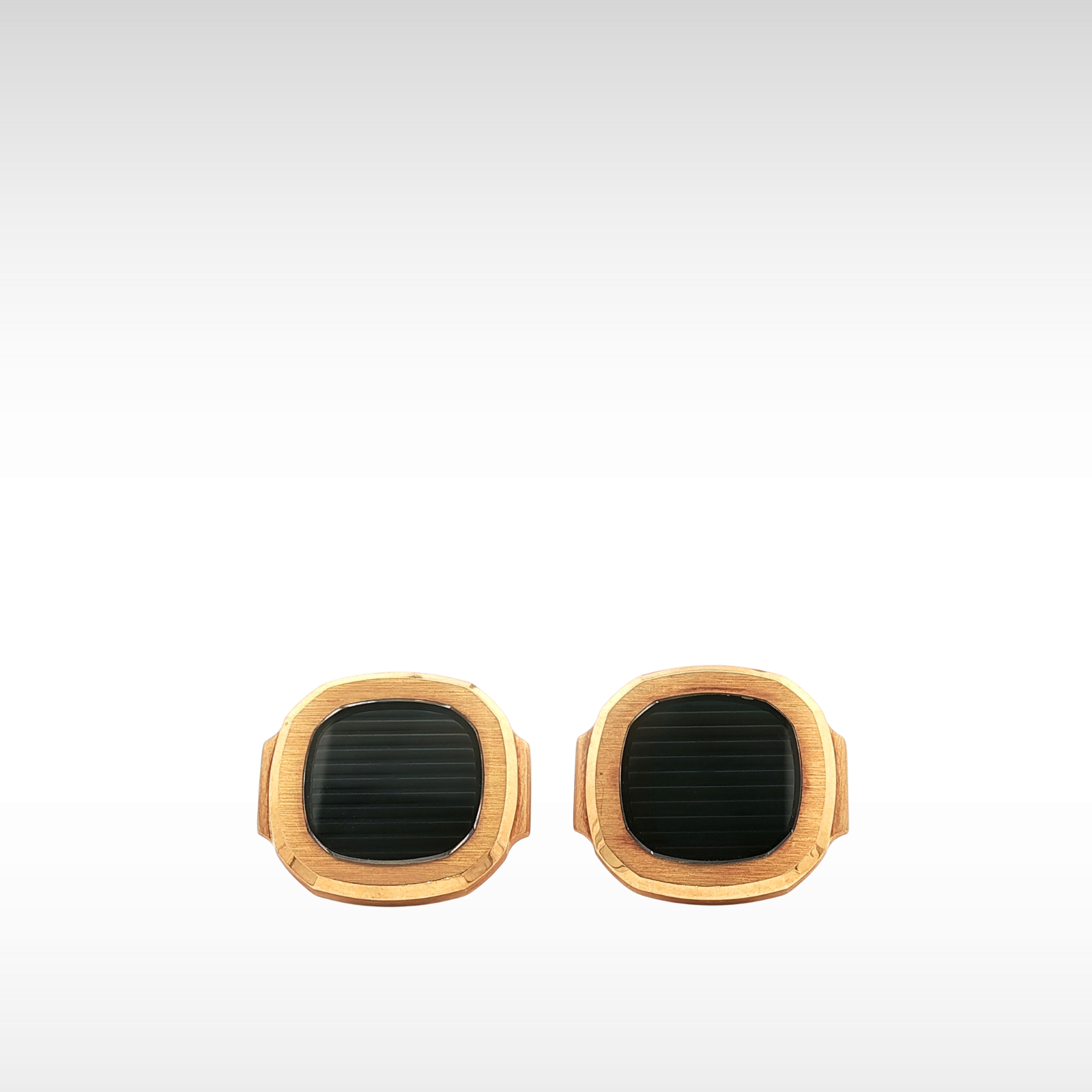 Nautilas Jumbo Cufflinks 9037 Yellow Gold