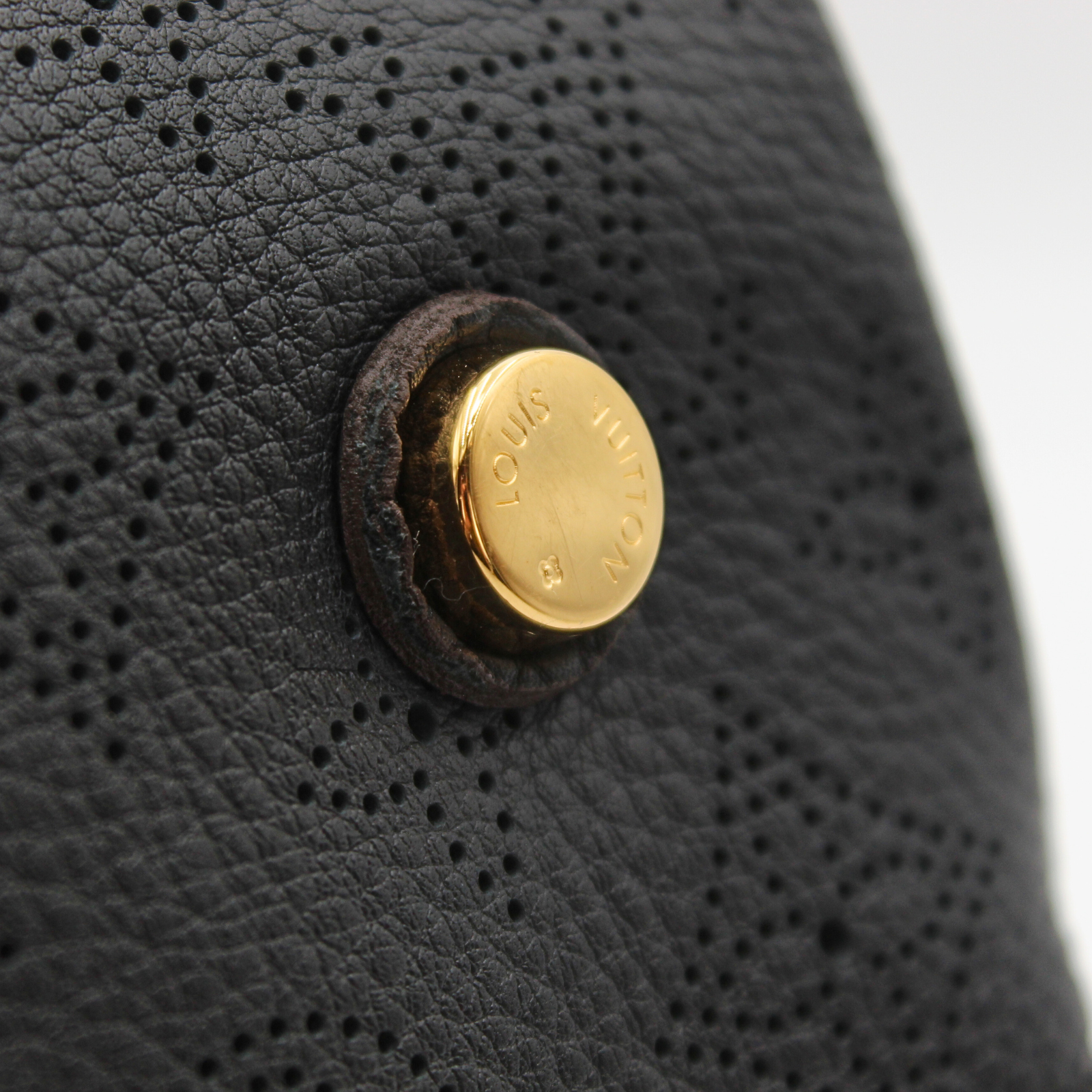 Seals PM Mahina Calf Black Handbag