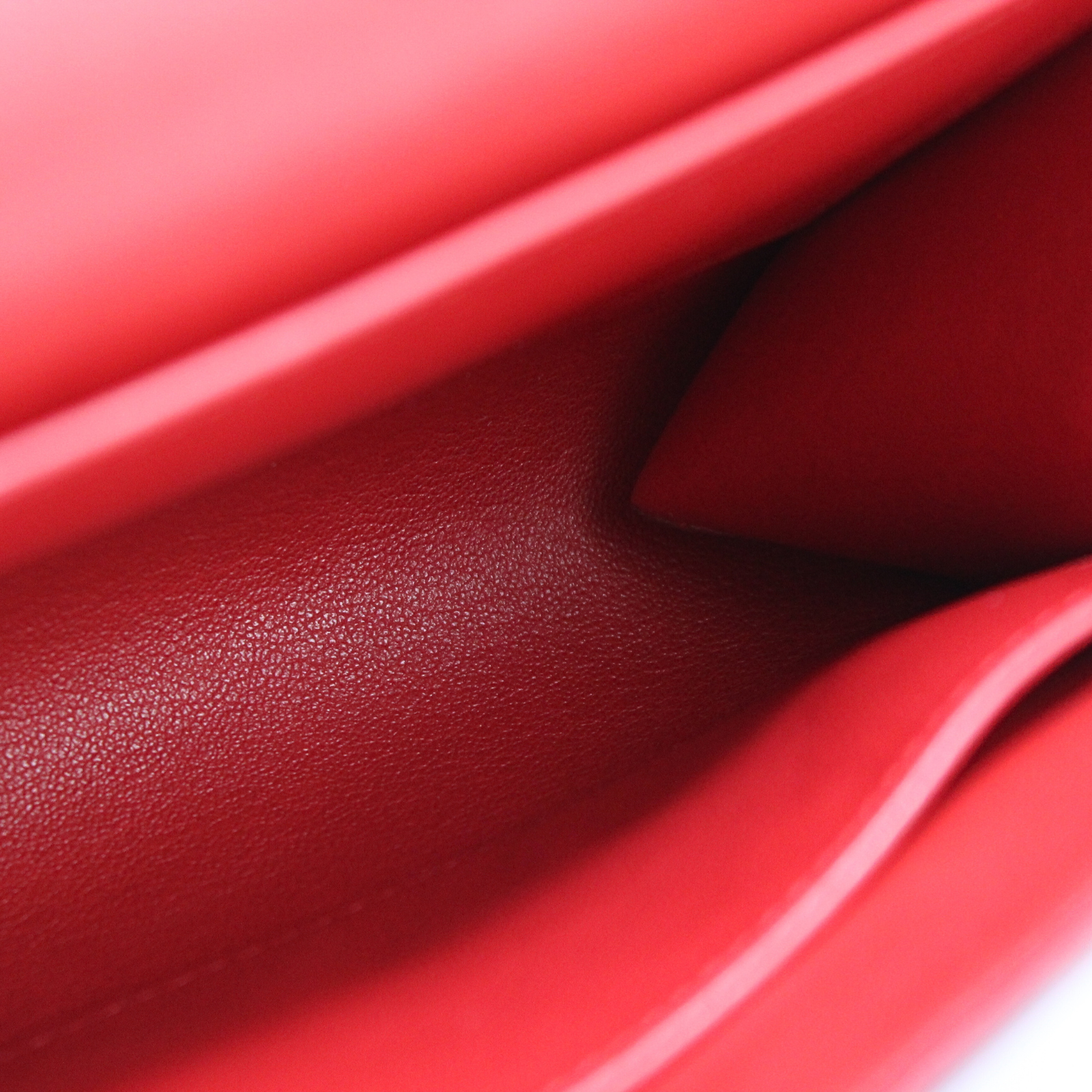 Doggy Medor Box Calf Rouge Vif Shoulder Bag