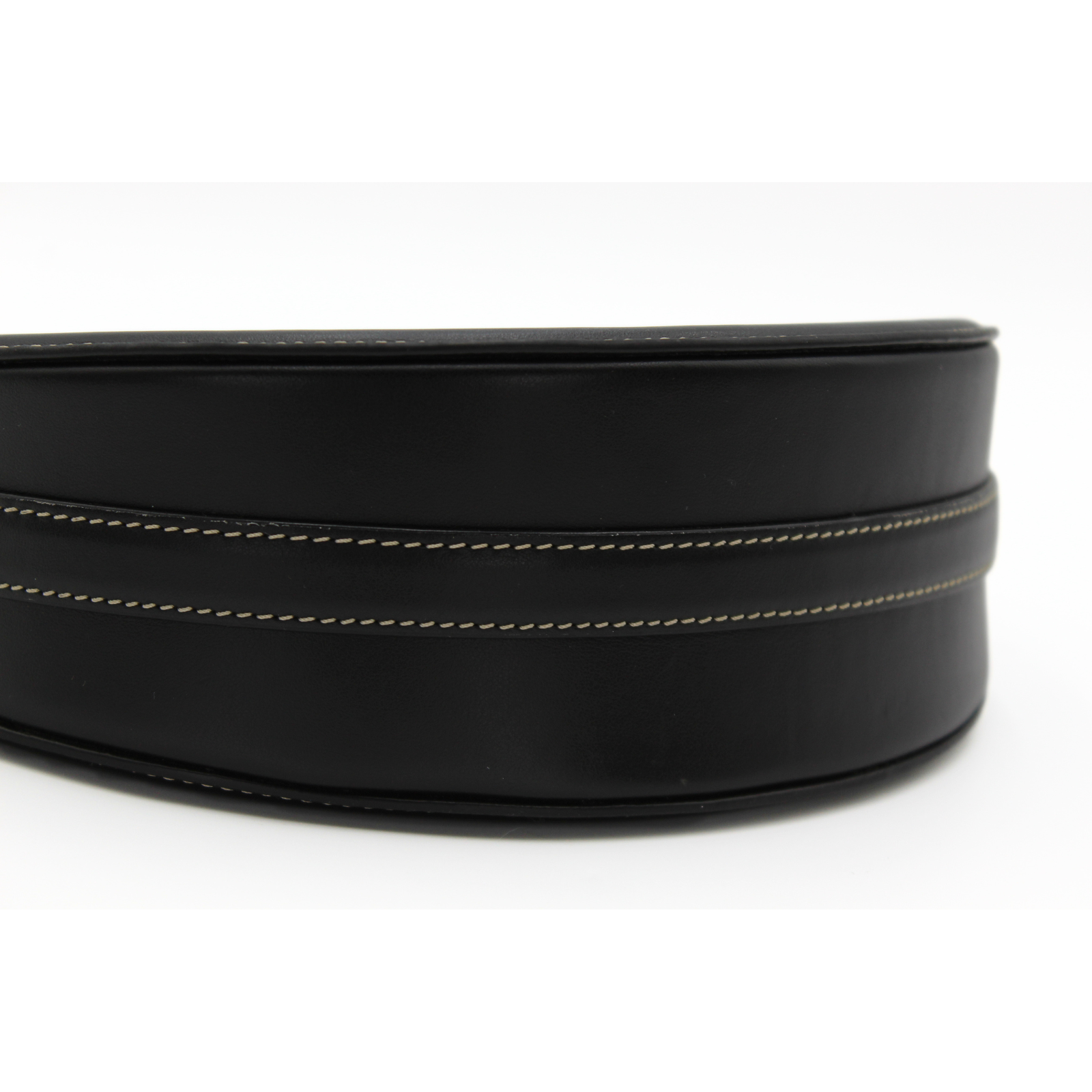 Numero Dix Calf Black Shoulder Bag