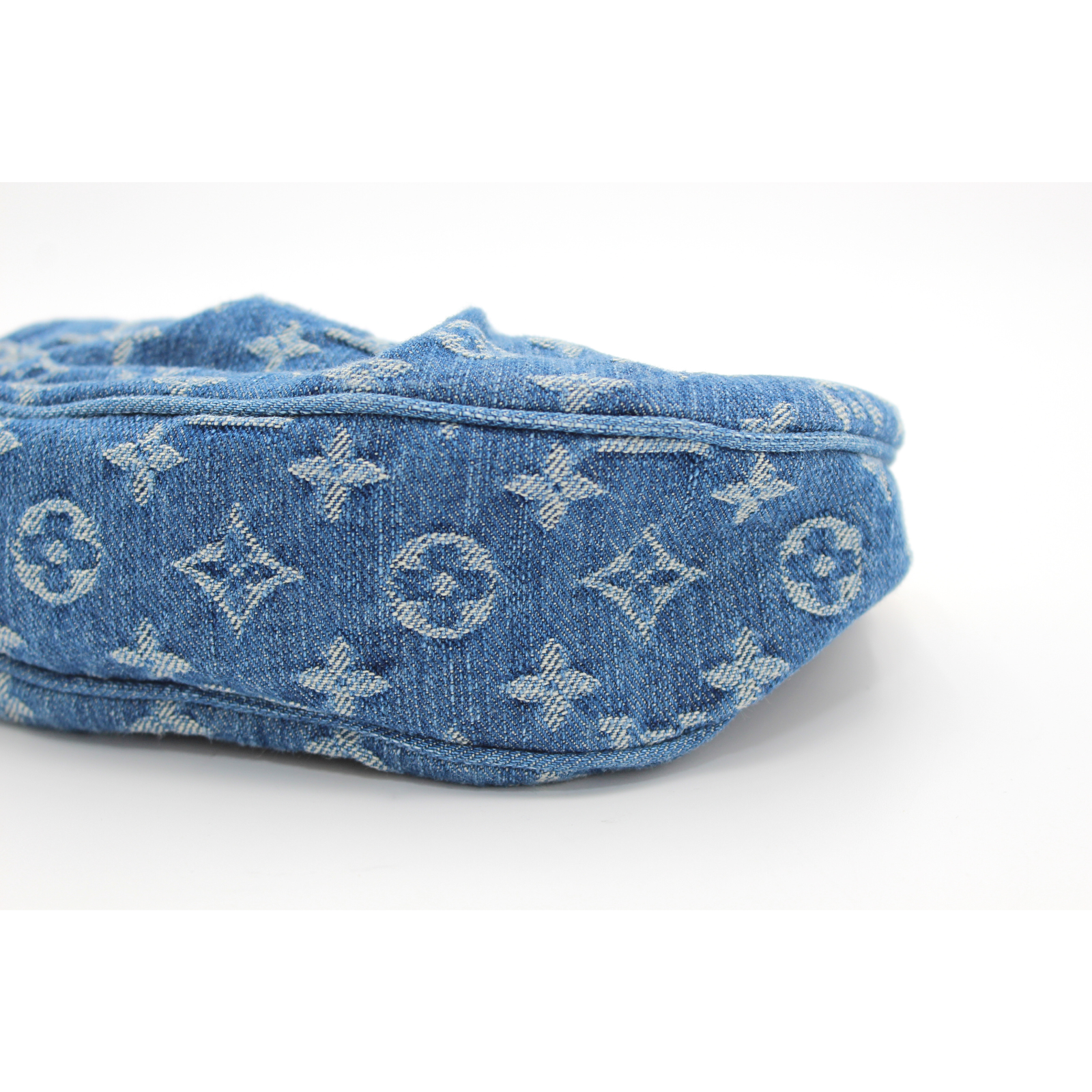Pochette Valley Monogram Denim Shoulder Bag