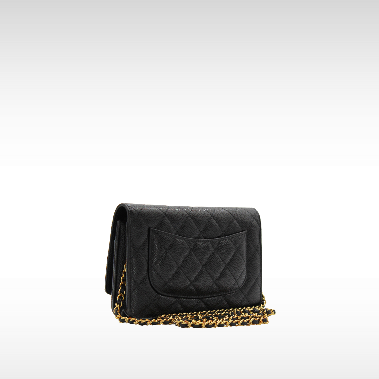 Classic Caviar Black Wallet on Chain