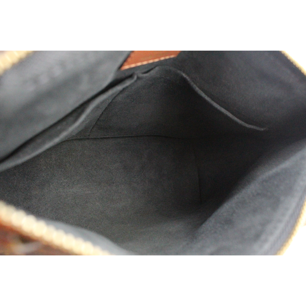 V Tote BB Monogram Handbag
