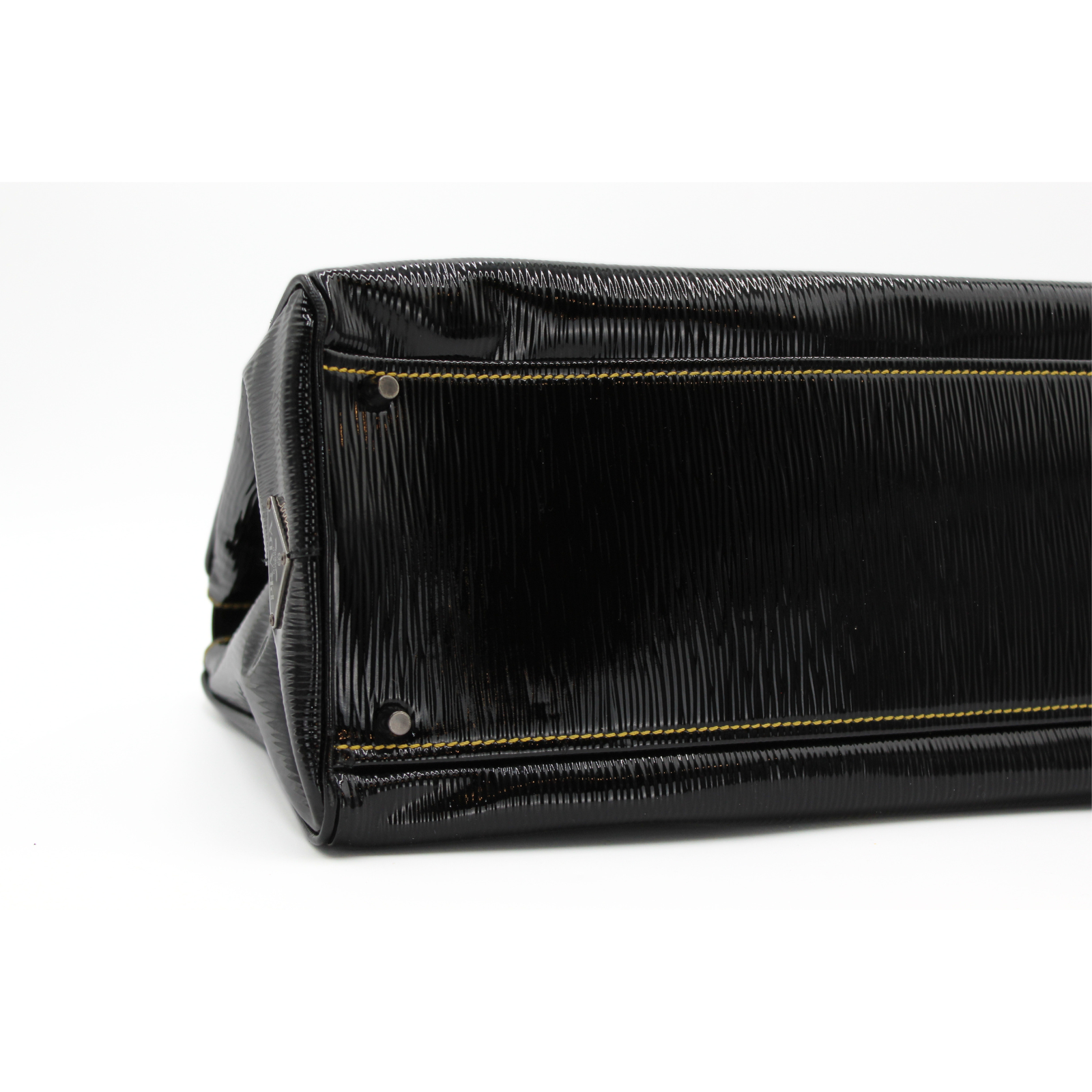 Enamel Black Shoulder Bag