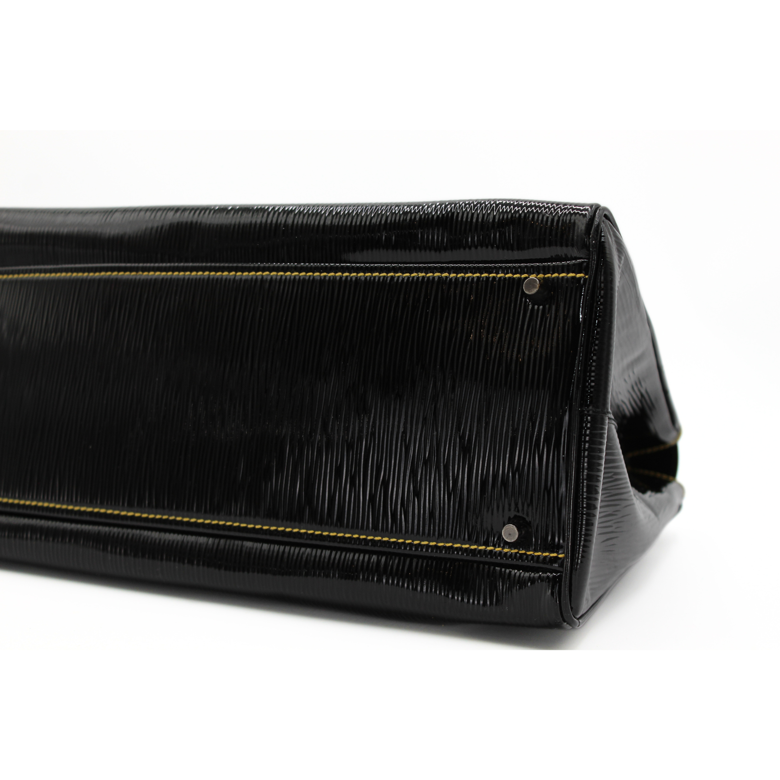 Enamel Black Shoulder Bag