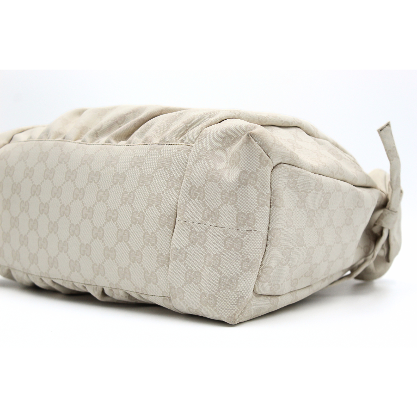 Hysteria Crest Canvas White Shoulder Bag