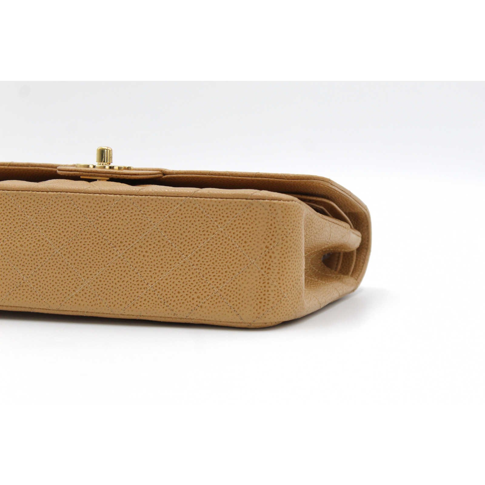 Classic Caviar Beige Shoulder Bag