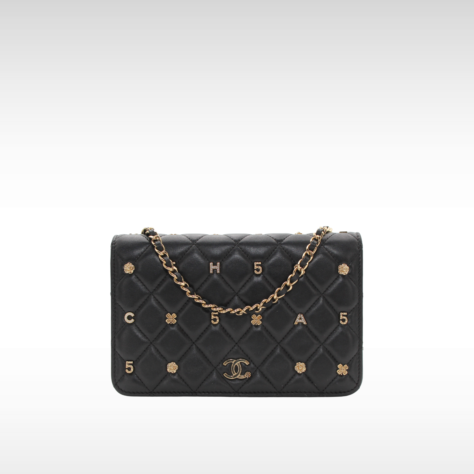Matelasse Lamb Black Wallet on Chain
