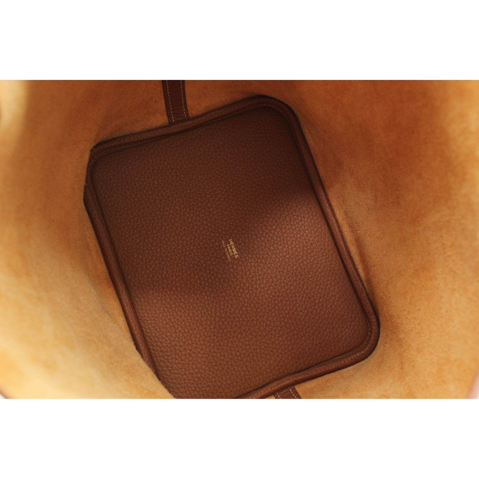 Picotin Lock 22 Taurillon Clemence Gold Handbag