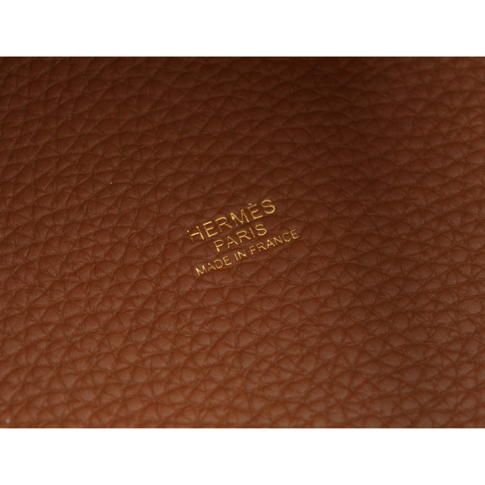 Picotin Lock 22 Taurillon Clemence Gold Handbag