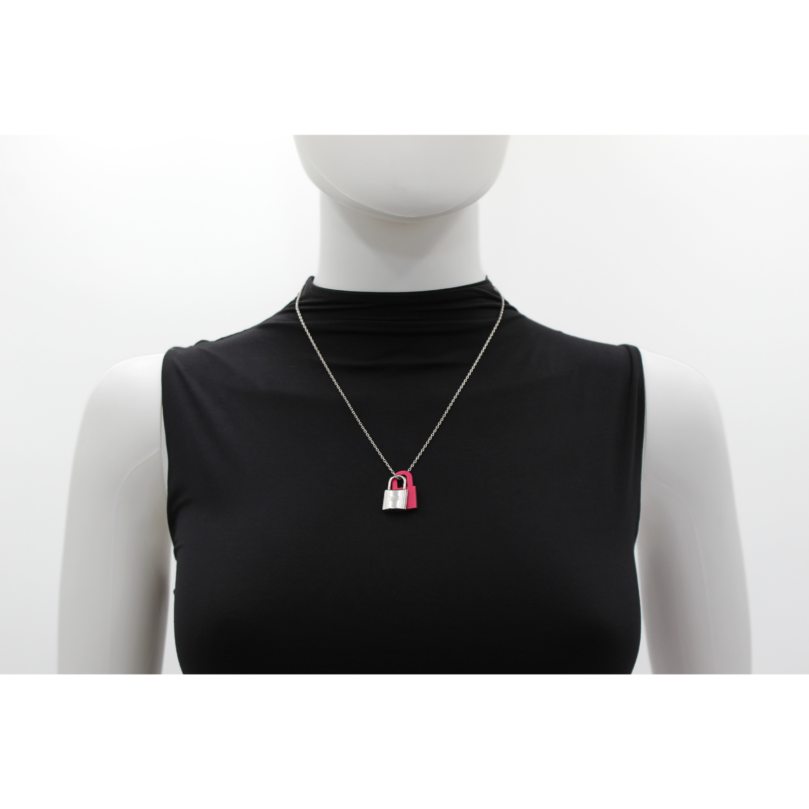 O'Kelly PM Metal Rose Mexico Necklace