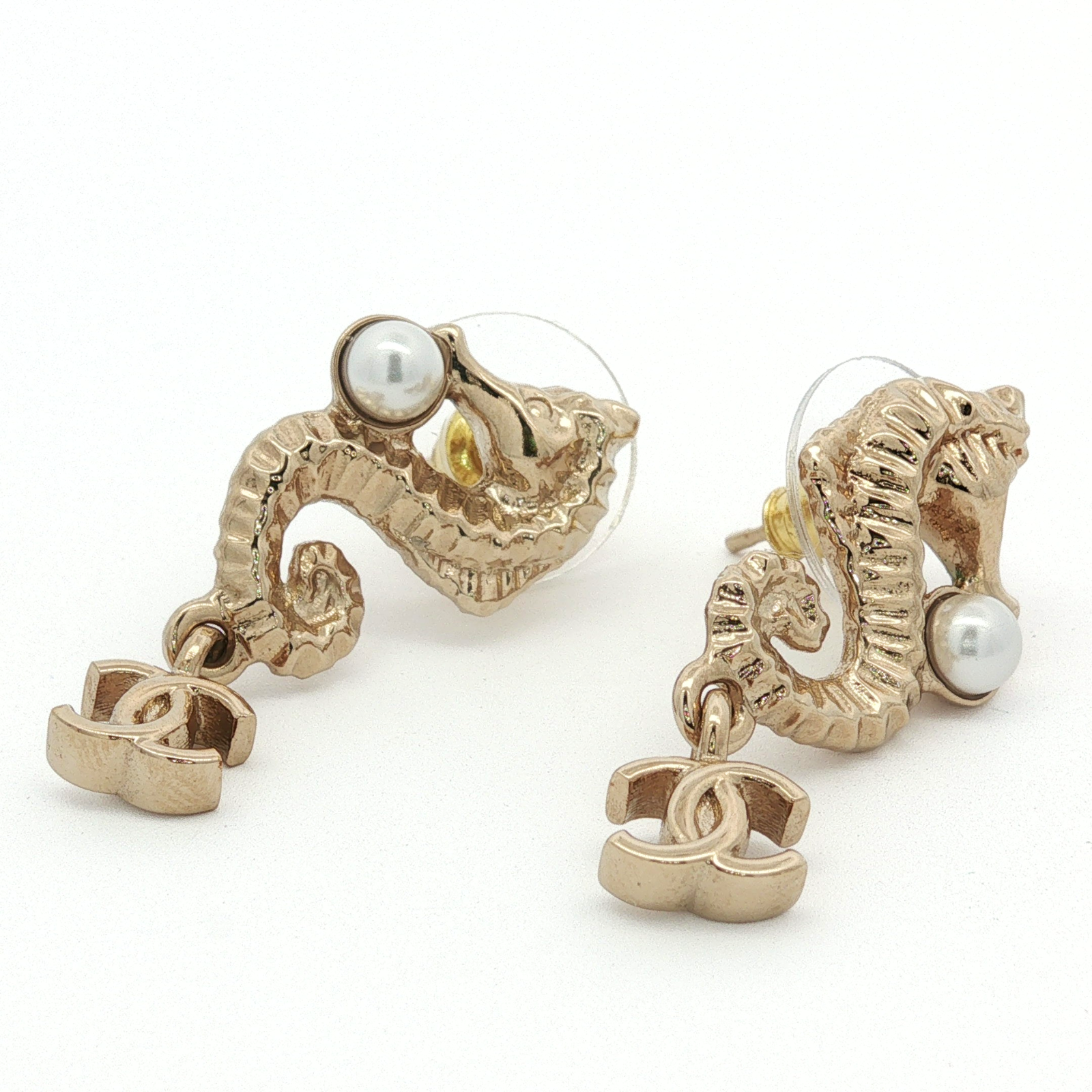 Metal Gold Earrings