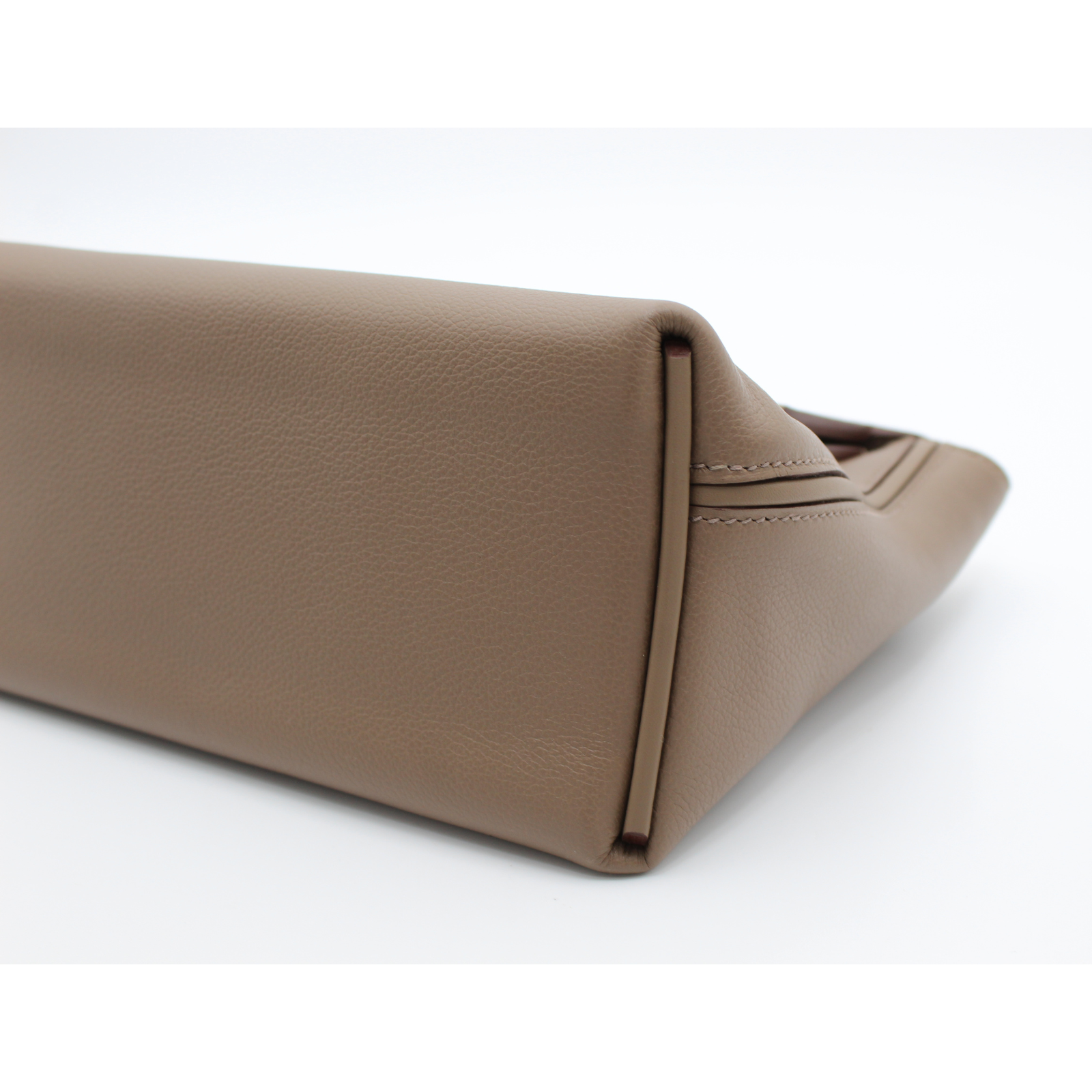 24/24 21 Evercolor Etoupe Handbag