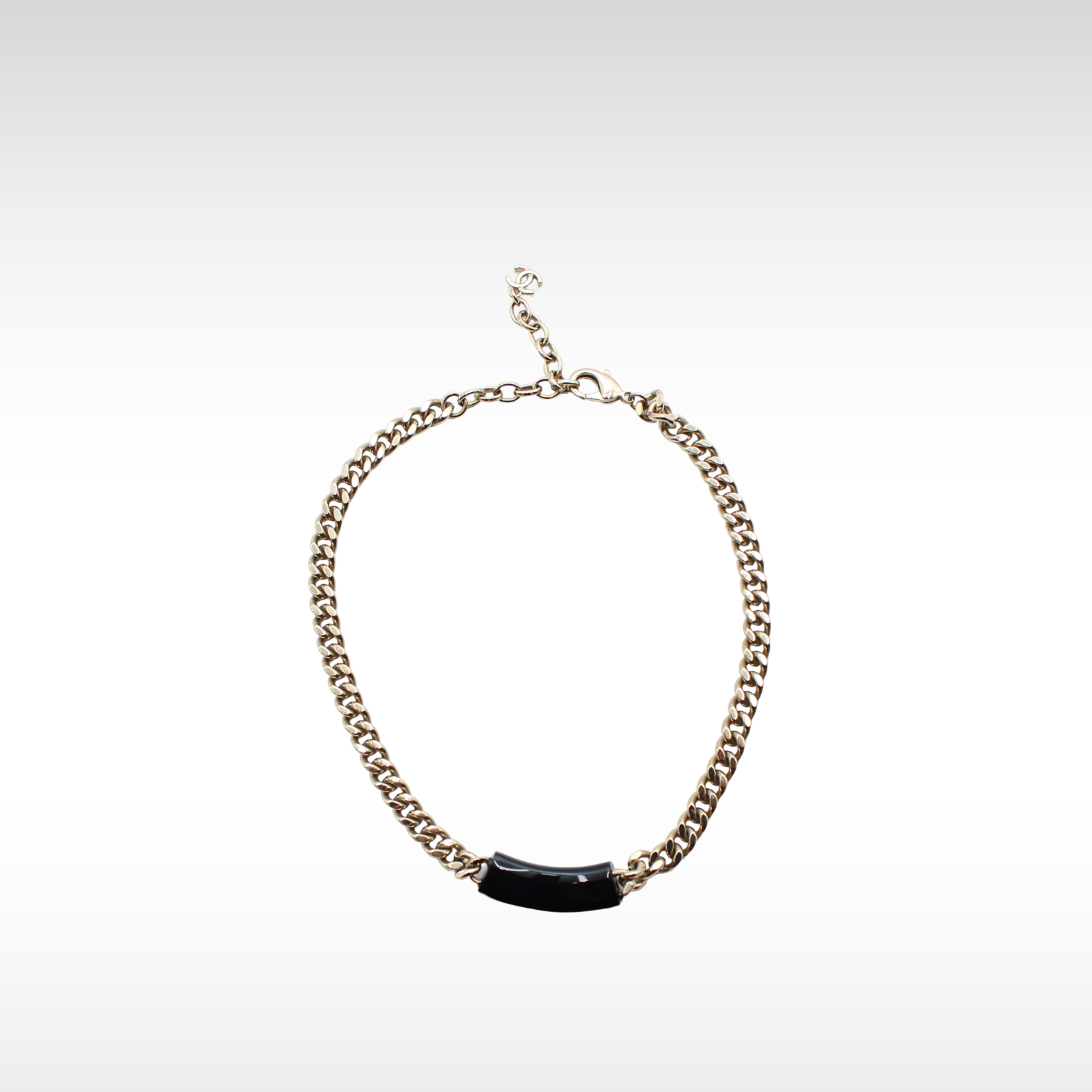 Metal Black Necklace