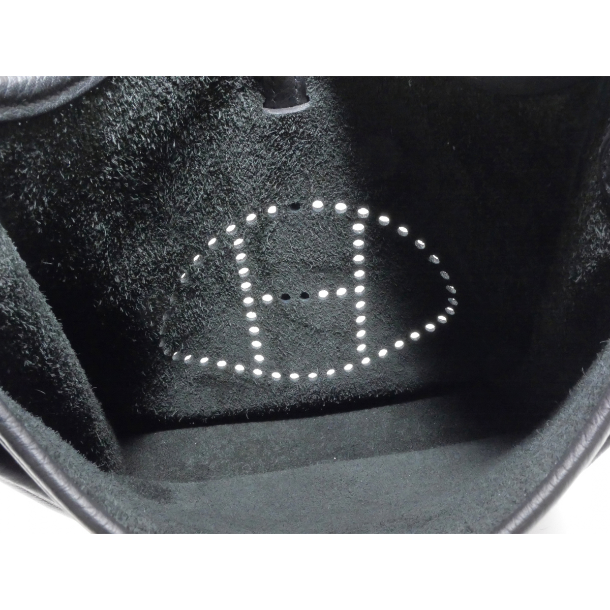 Evelyne 3 23 Taurillon Clemence Black Crossbody Bag