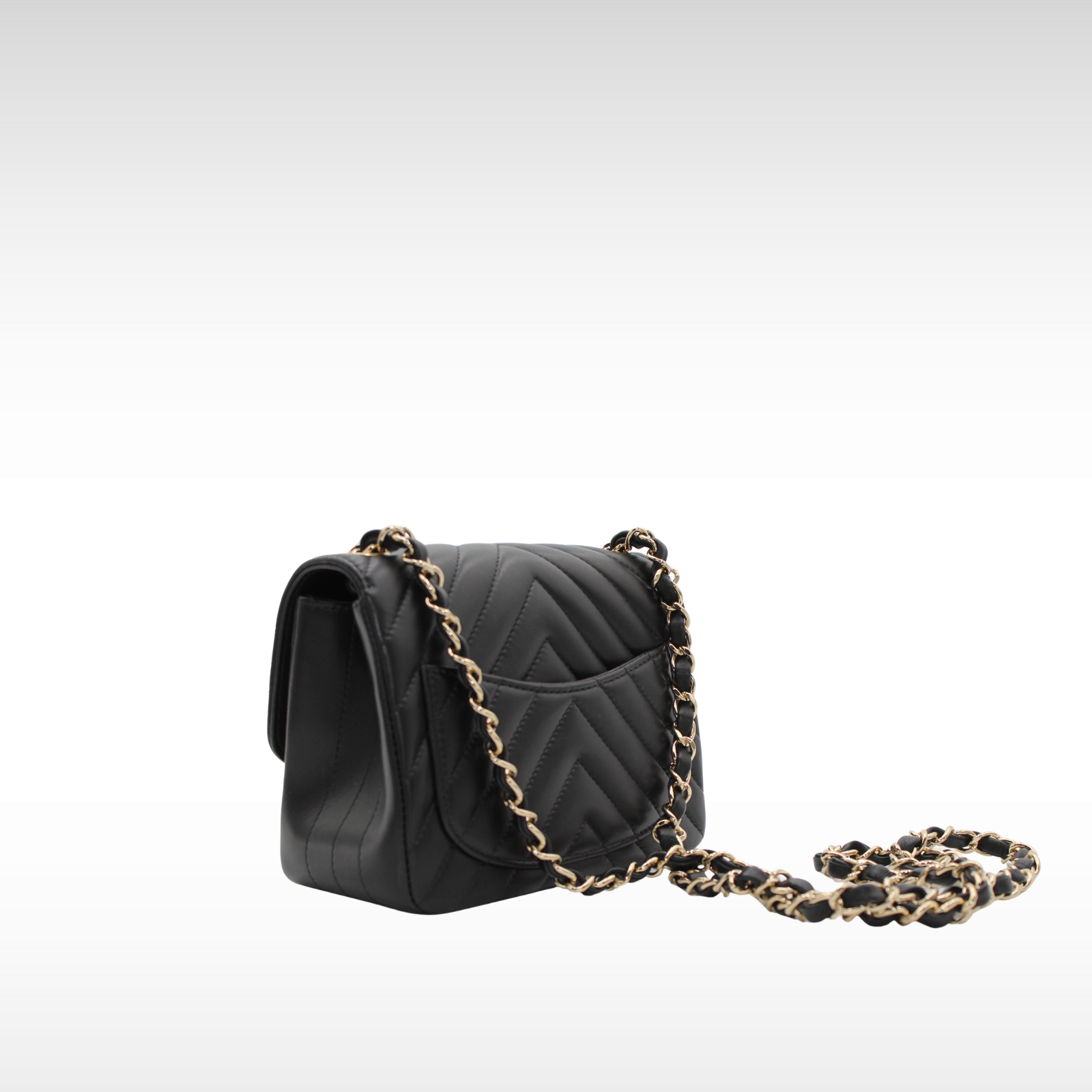 Classic Mini Chevron Lamb Black Shoulder Bag