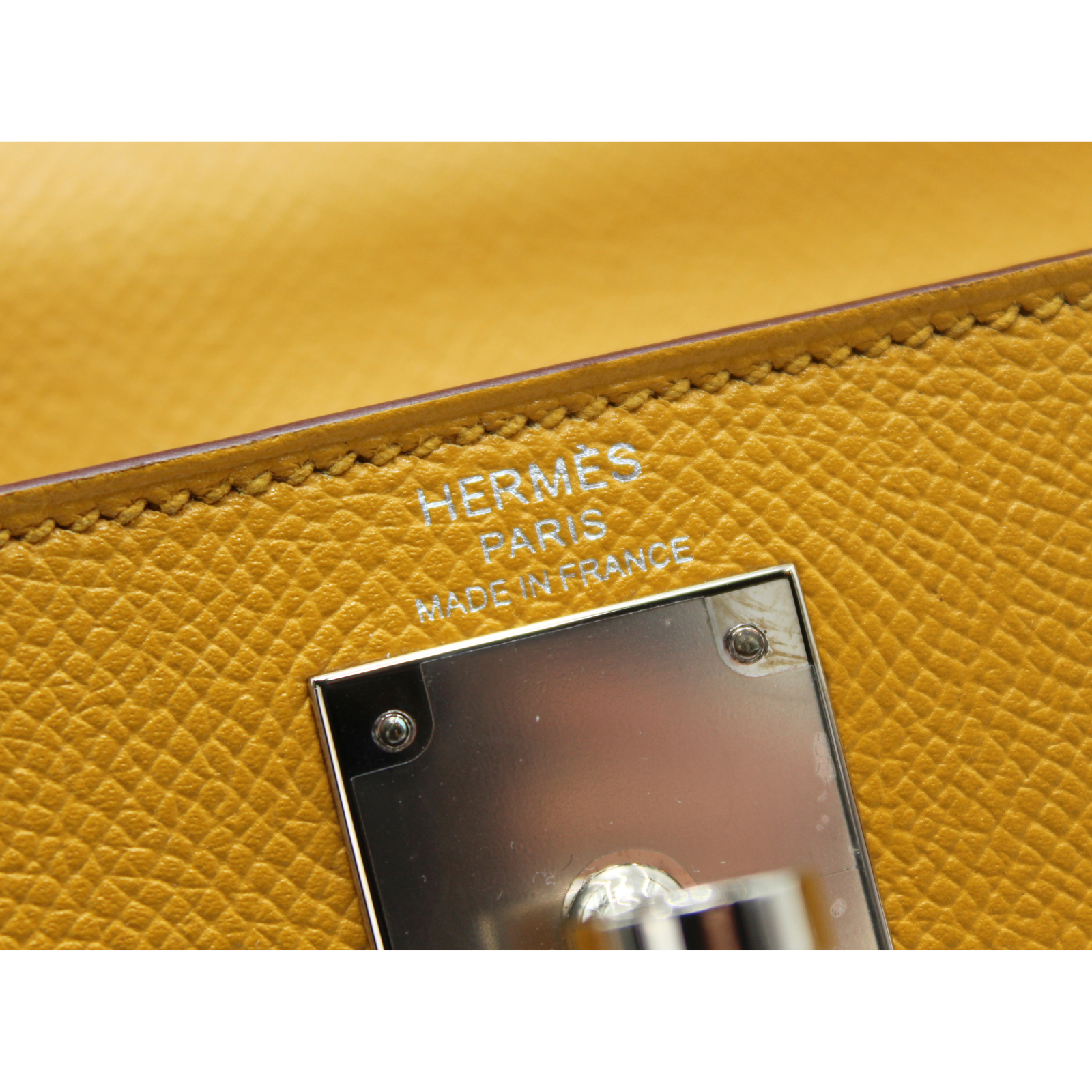 Kelly 28 Epsom Jaune Ambre