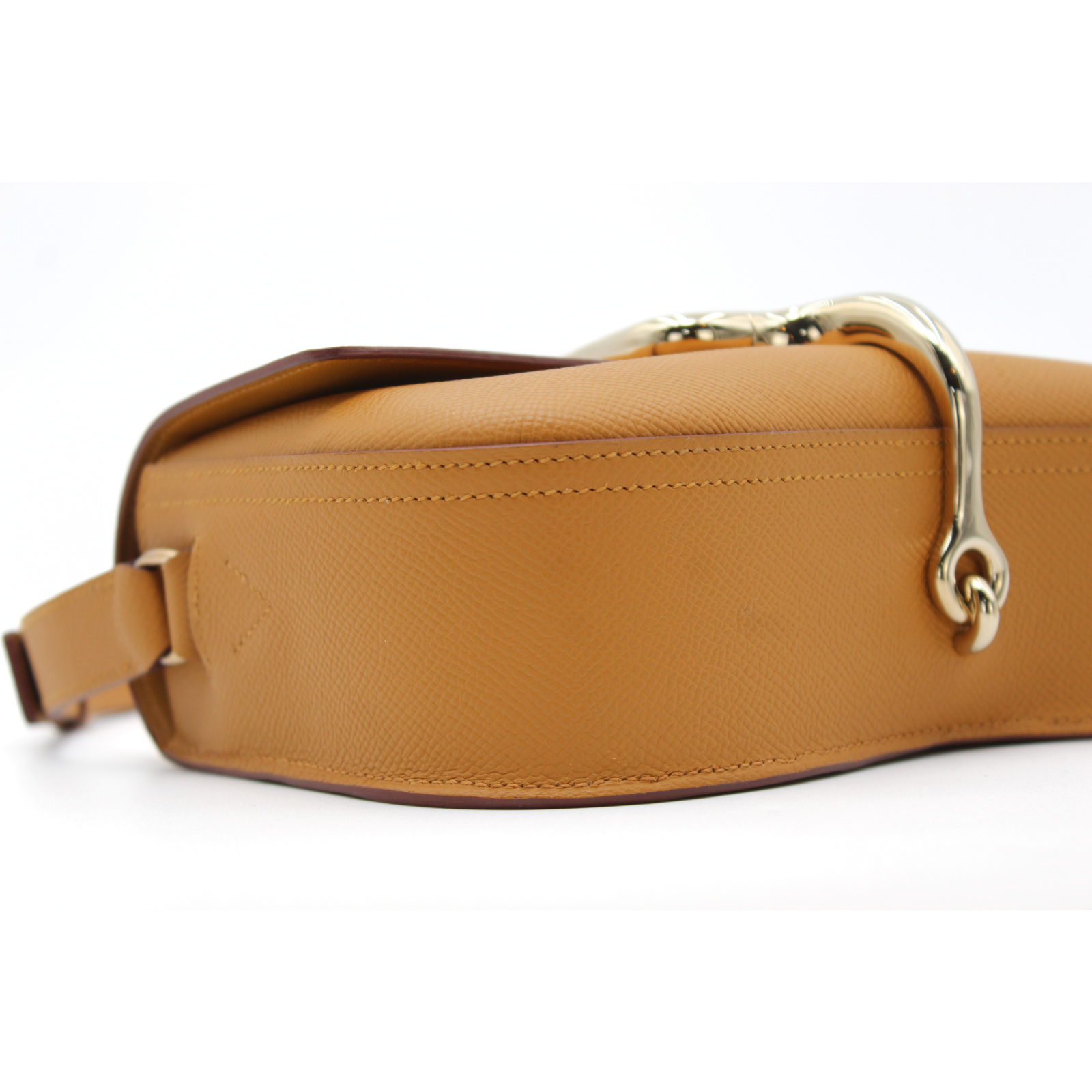 Della Cavalleria Elan Epsom Sesame Shoulder Bag