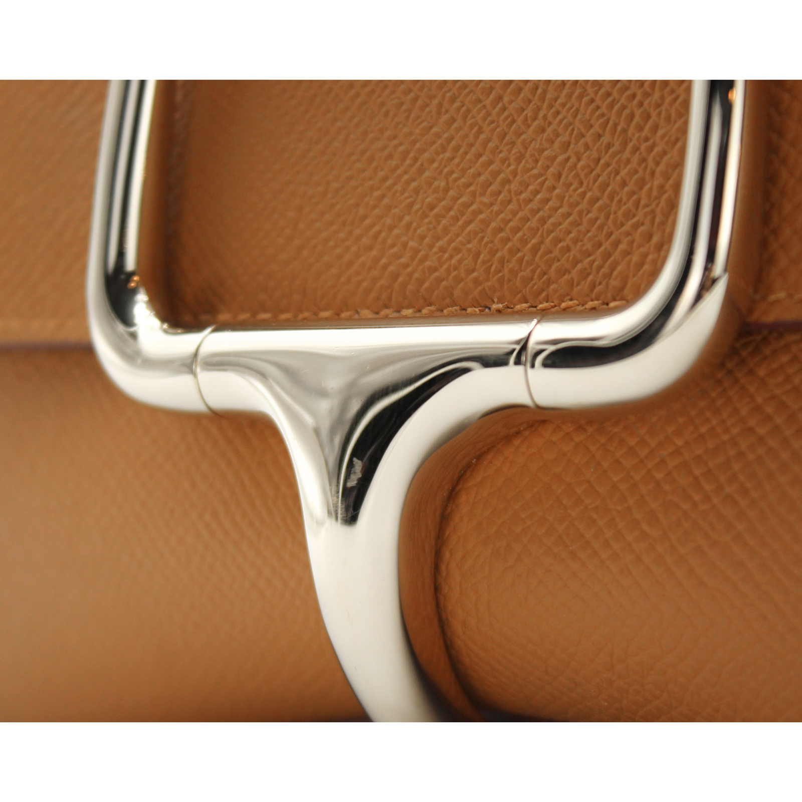 Della Cavalleria Elan Epsom Sesame Shoulder Bag