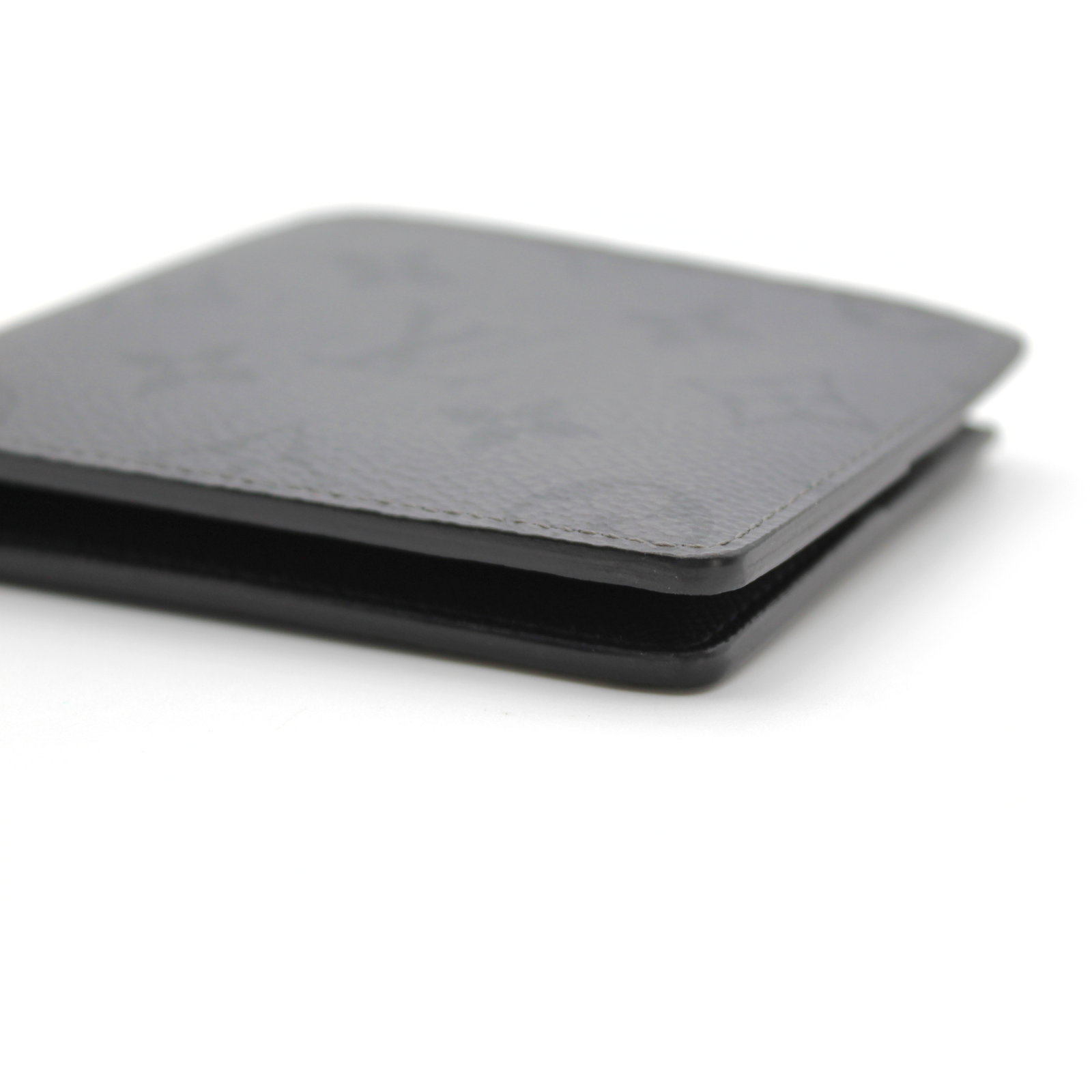 Slender Monogram Eclipse Reverse Wallet