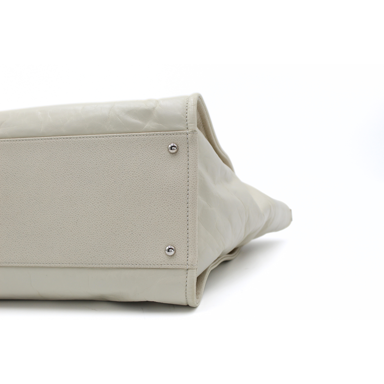 Deauville Calf Beige Tote Bag