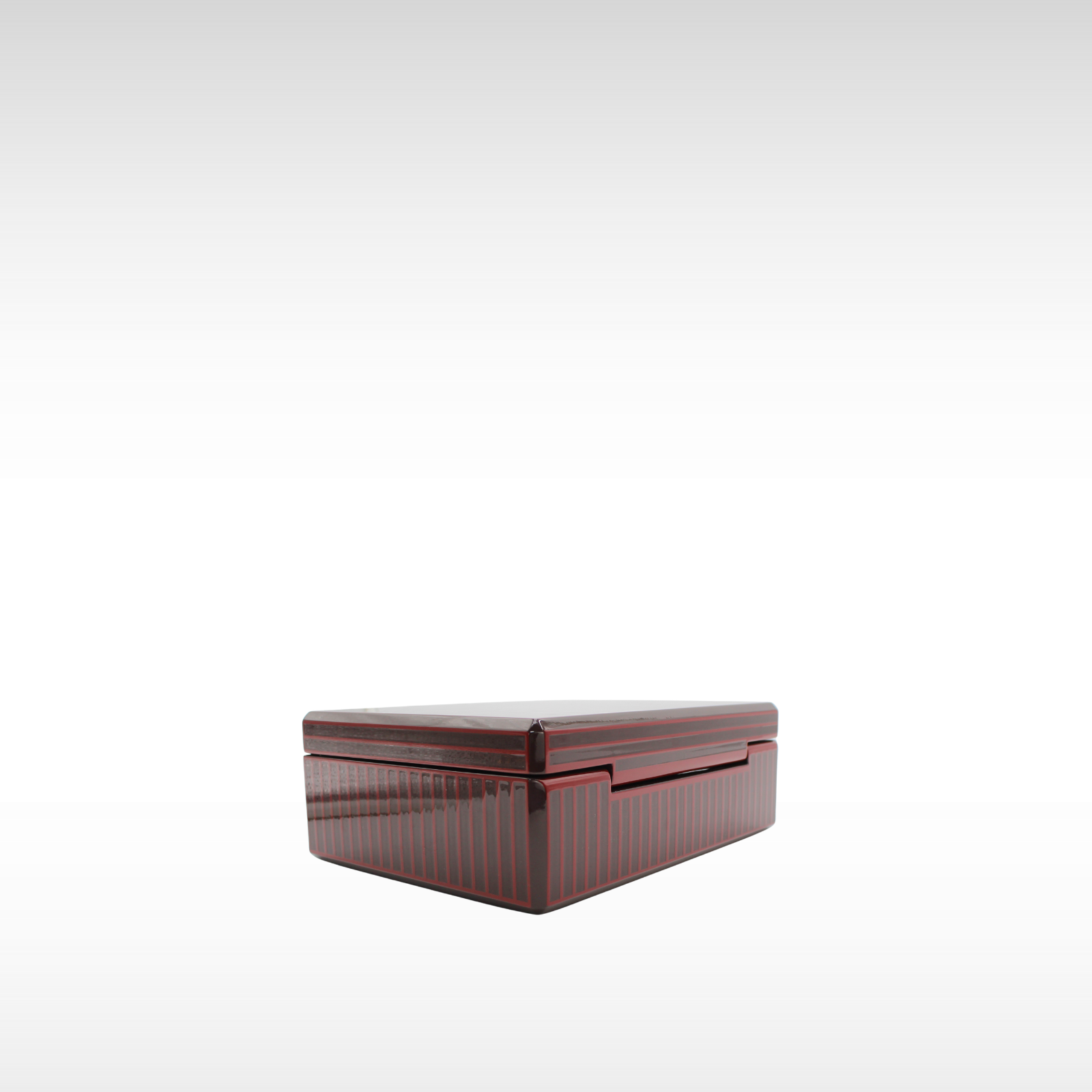 Facettes H Ruban Lacquered Wood Brique Watch Box