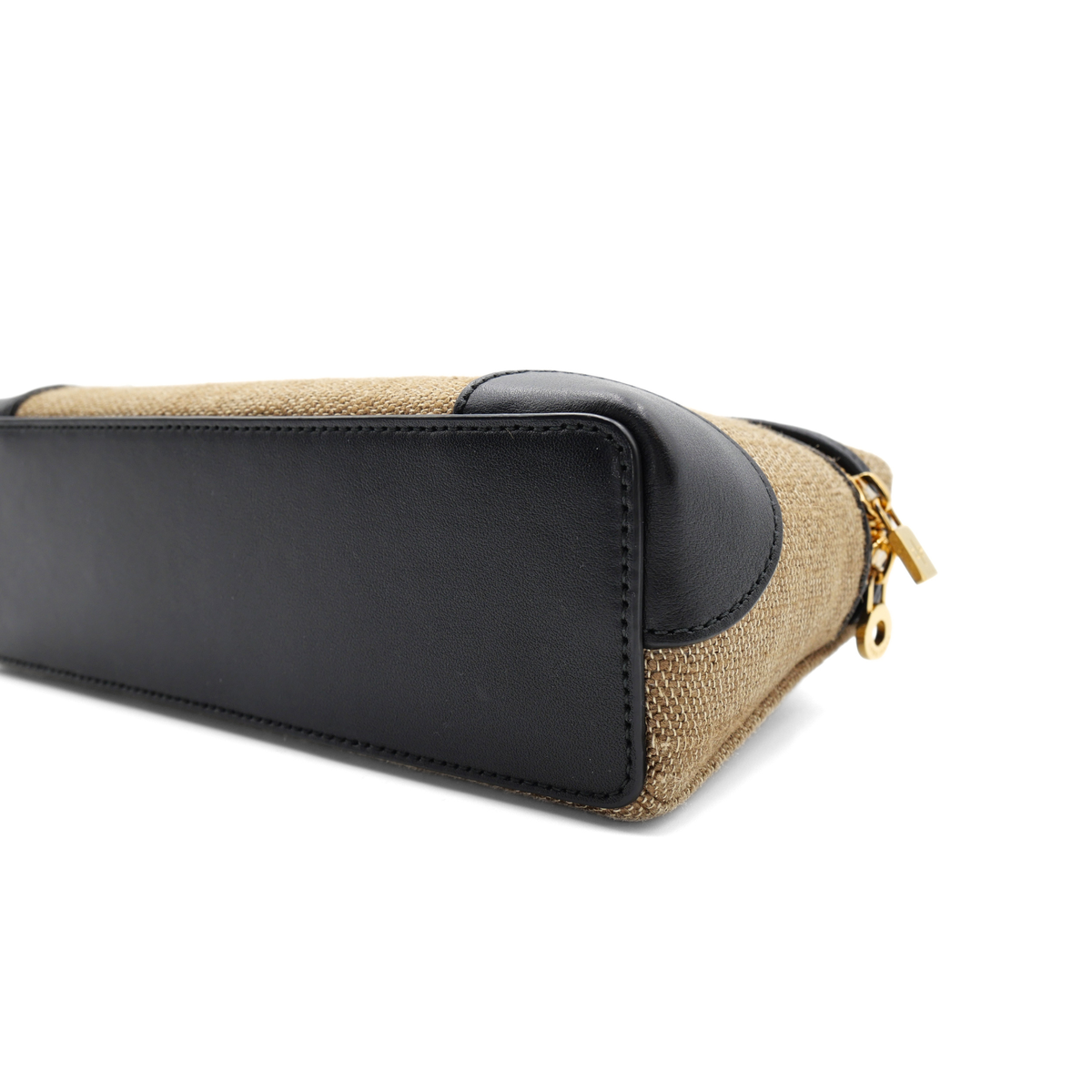 Extra Pocket L19 Canvas Handbag