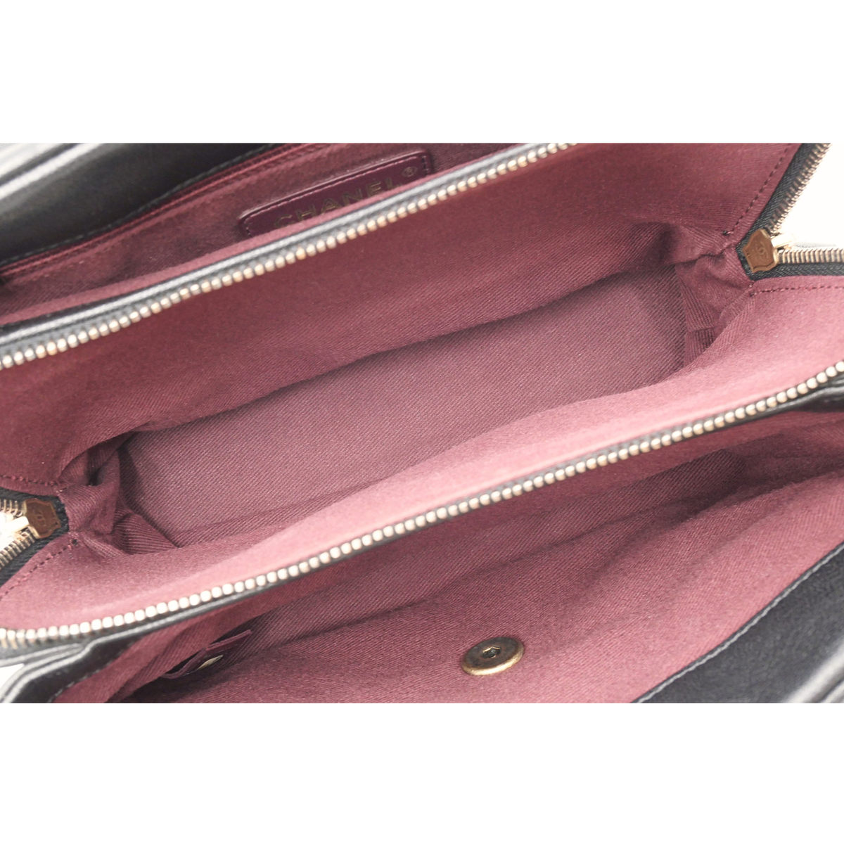 Trapezio Sheep Black Shoulder Bag