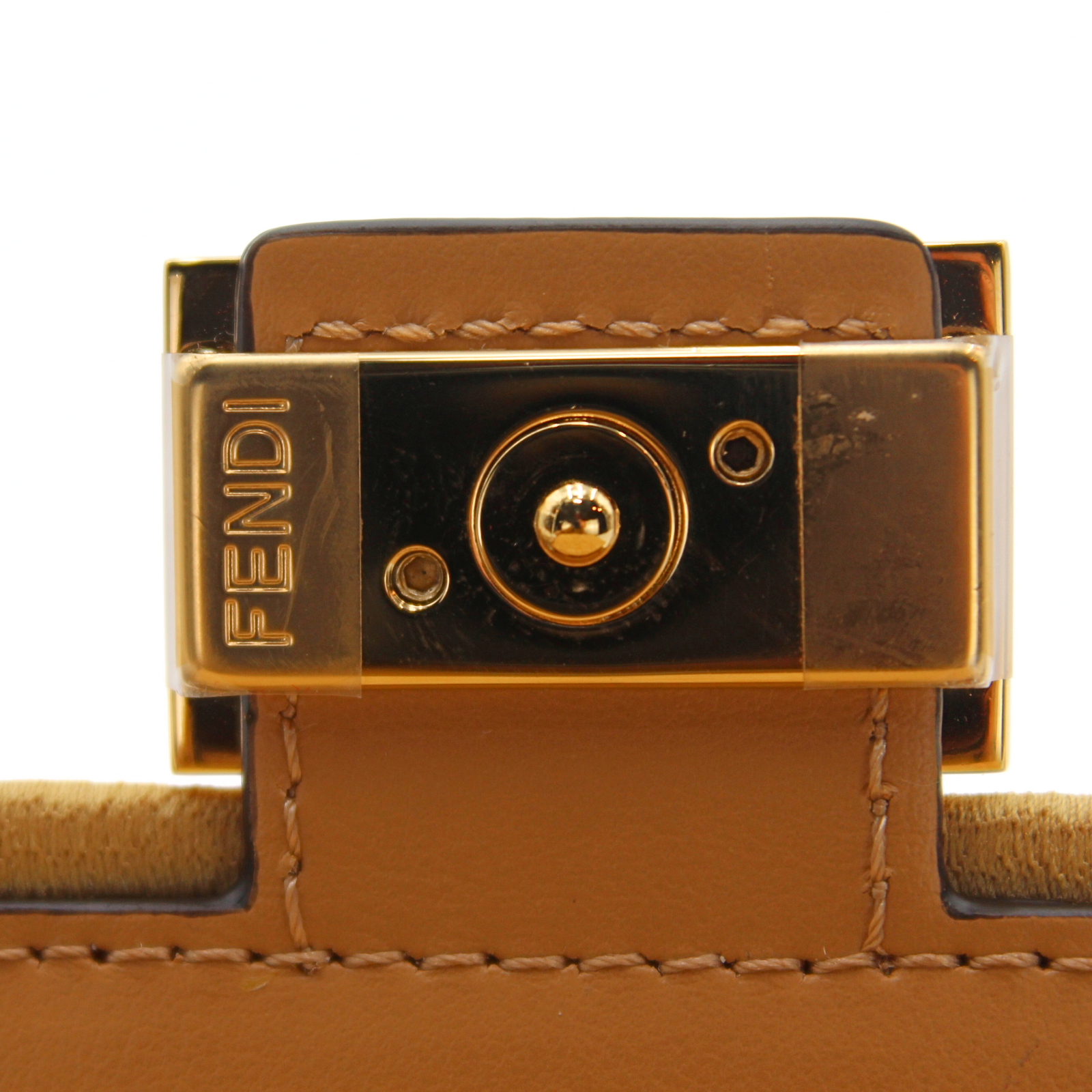 Baguette Fabric Wallet on Chain