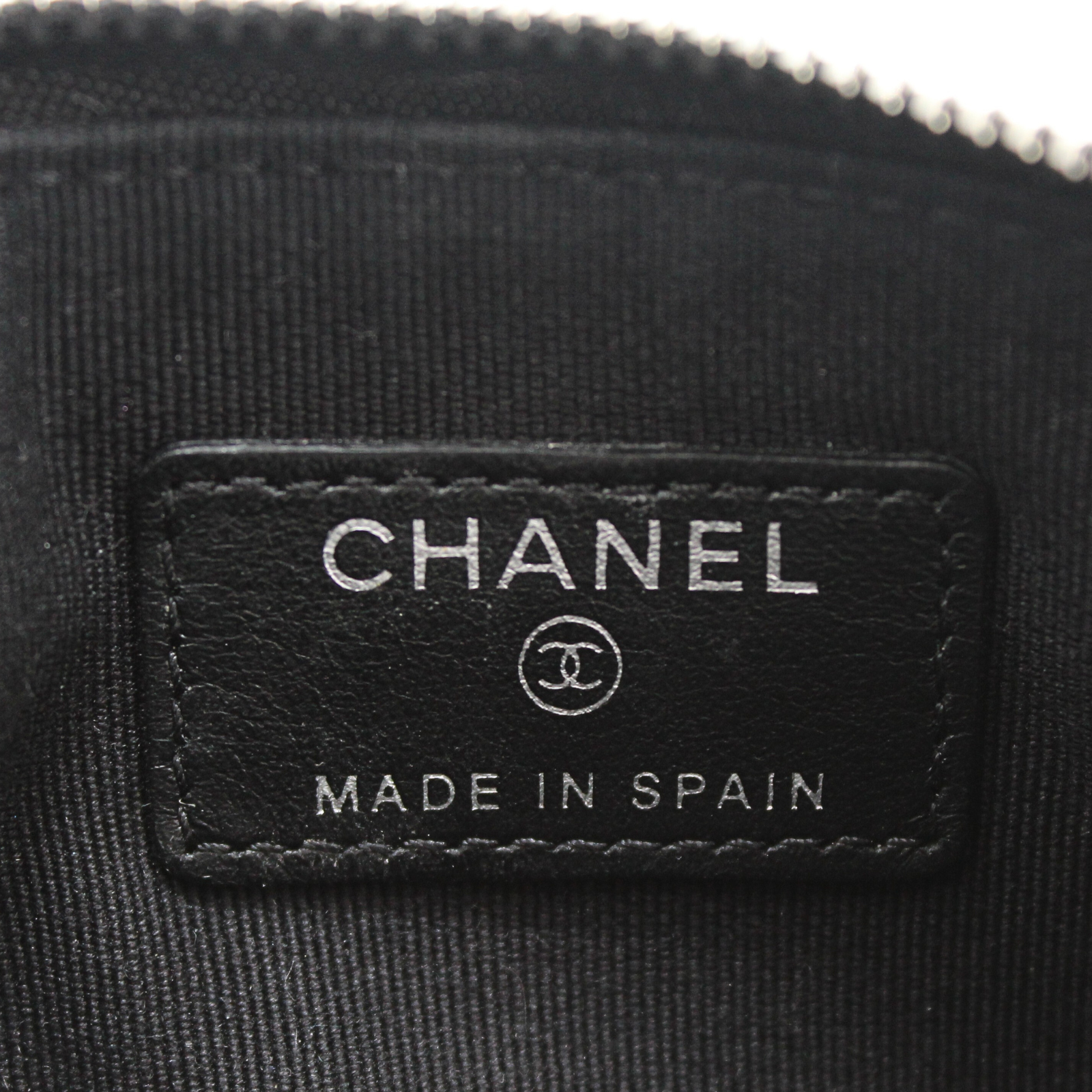 Classic Small Caviar Black Pouch