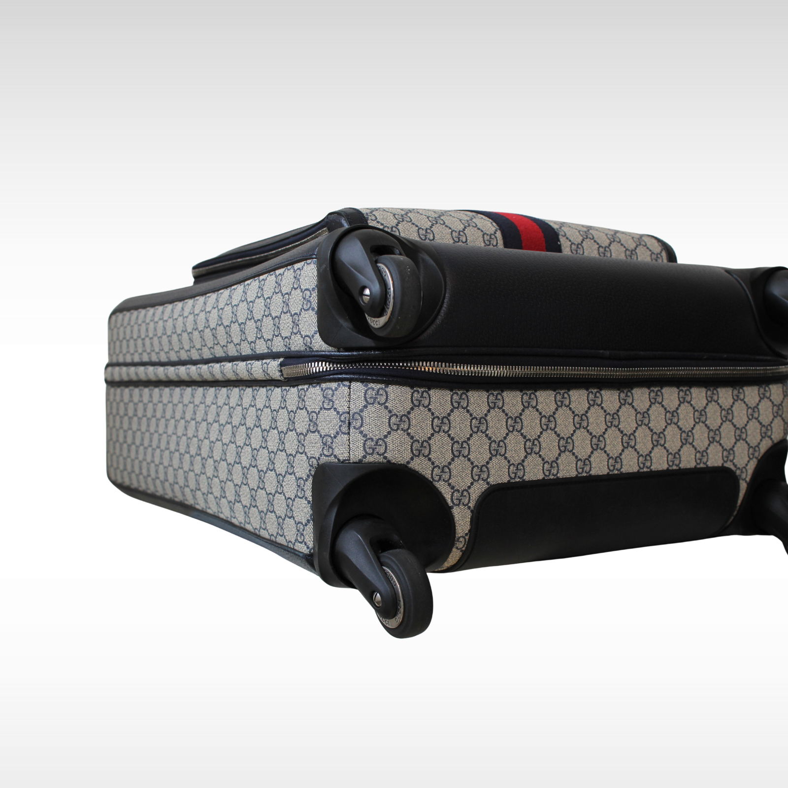 GUCCI 693674 2600040234526