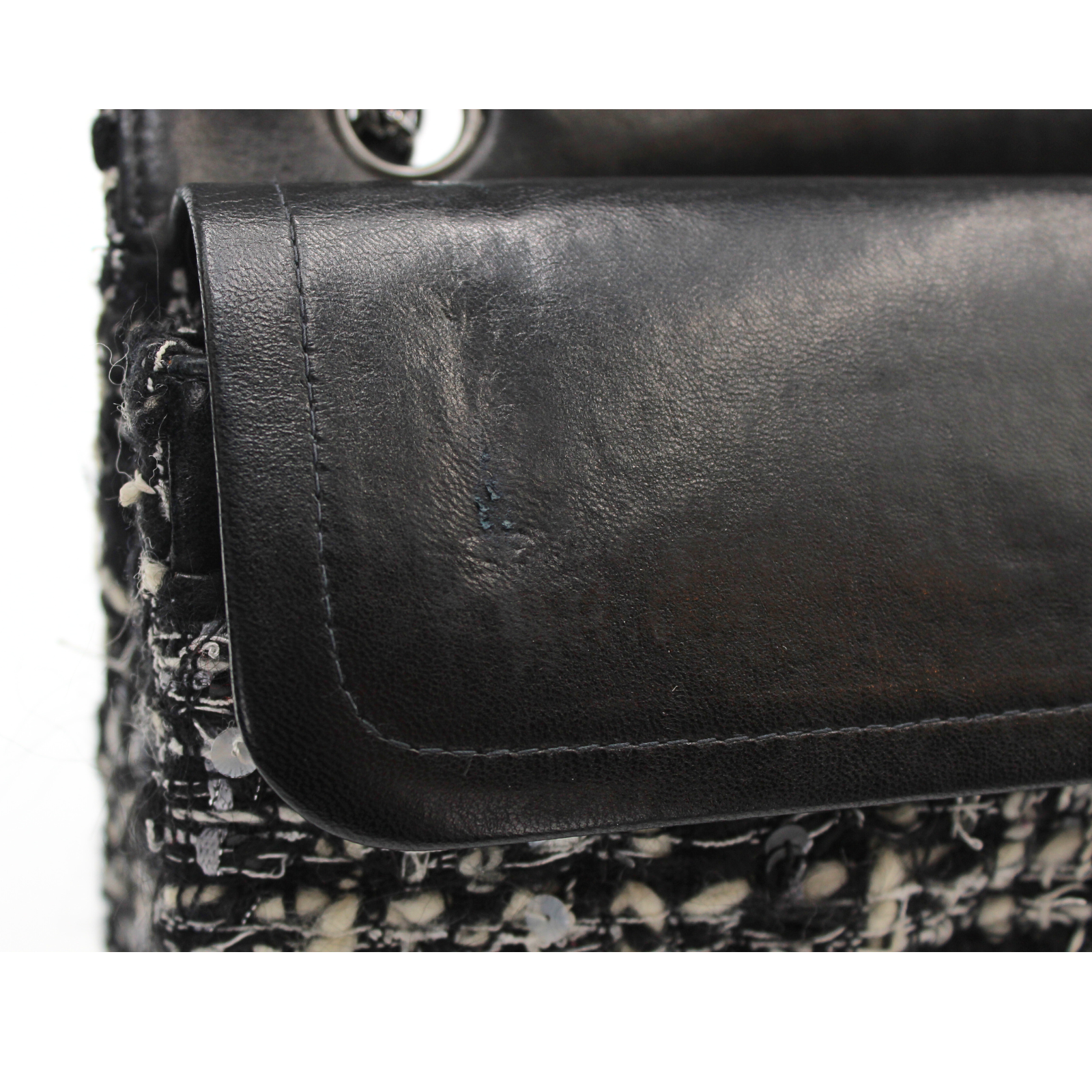 Classic Tweed Black+White Shoulder Bag