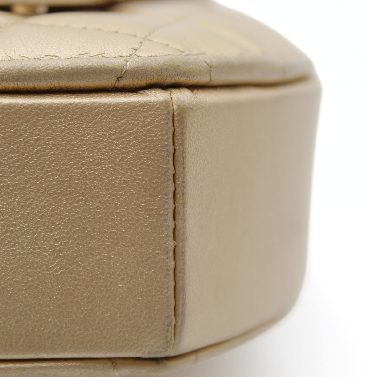 Heart Clutch with Chain Lamb Gold Shoulder Bag