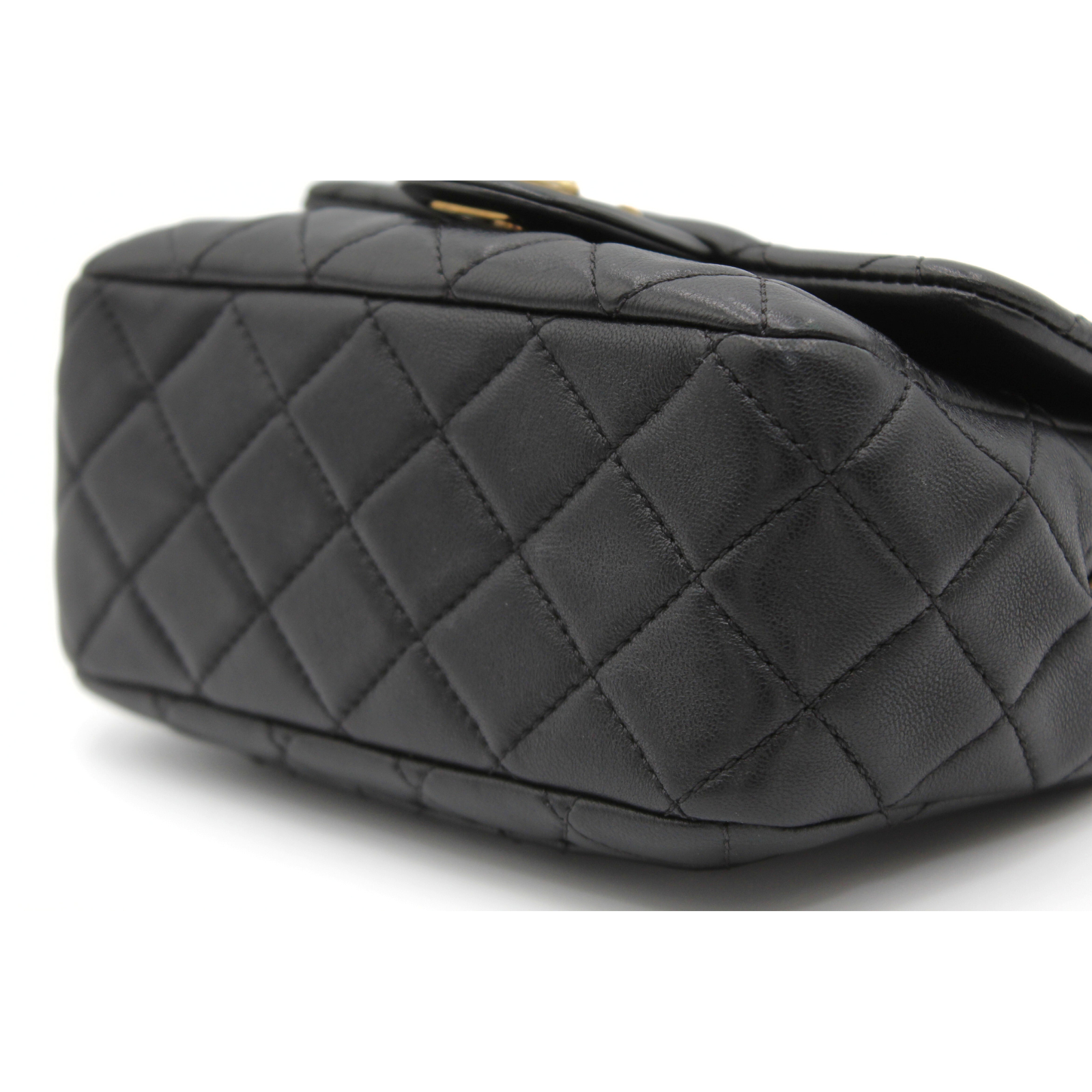 Classic Mini Lamb Black Shoulder Bag
