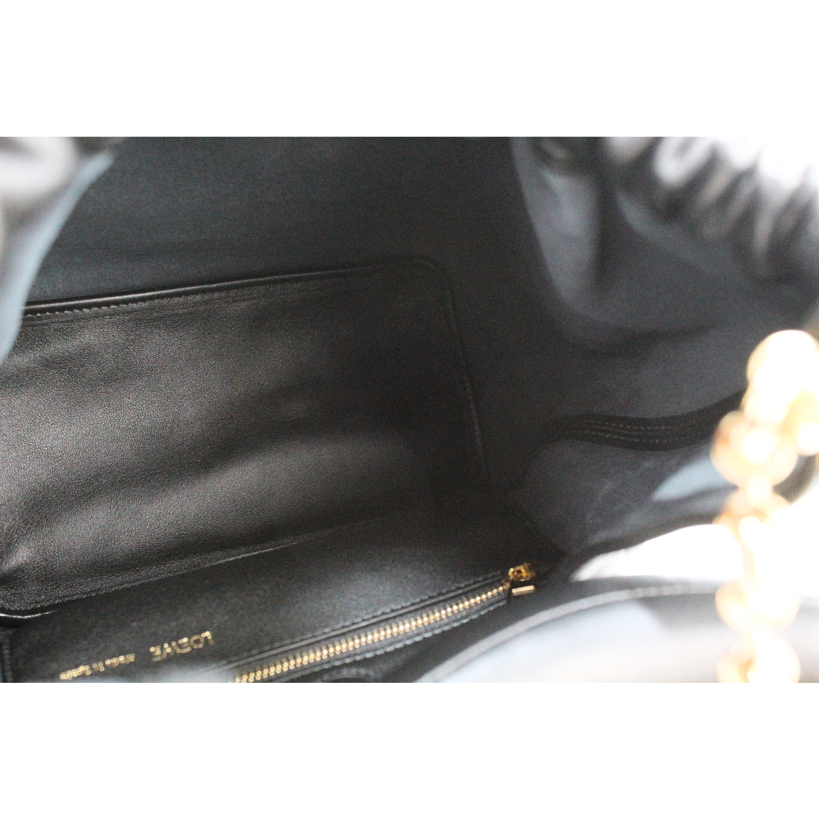 Squeeze Small Lamb Black Shoulder Bag