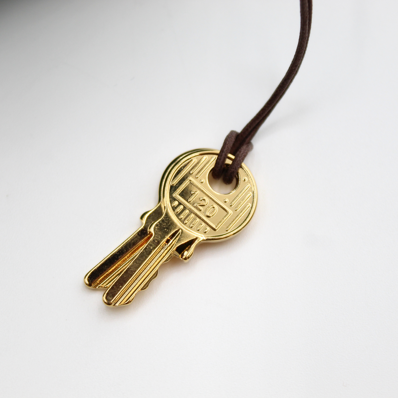 Picotin Lock 22 Taurillon Clemence Vert Vertigo Handbag