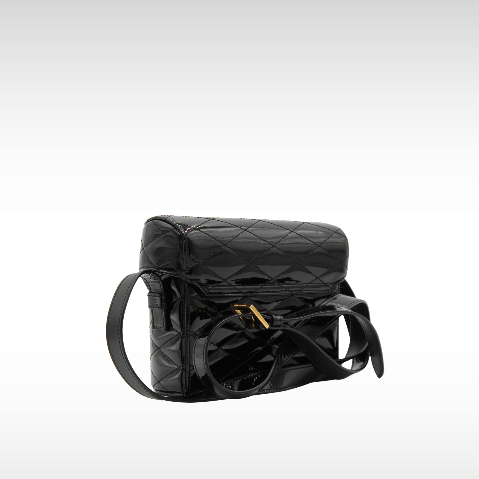 Jun Box Enamel Black Shoulder Bag