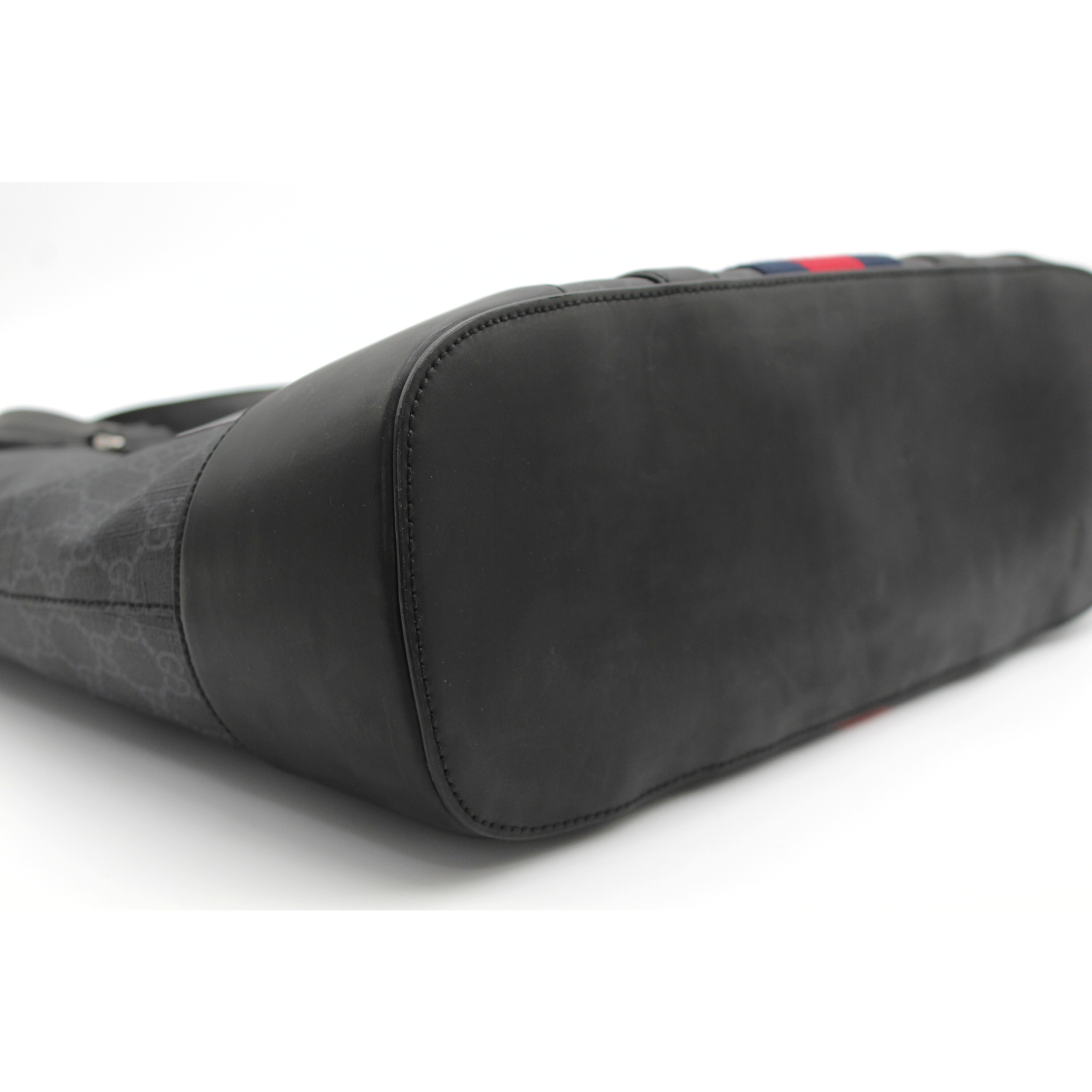 GG-Supreme Coated Cavas Shoulder Bag