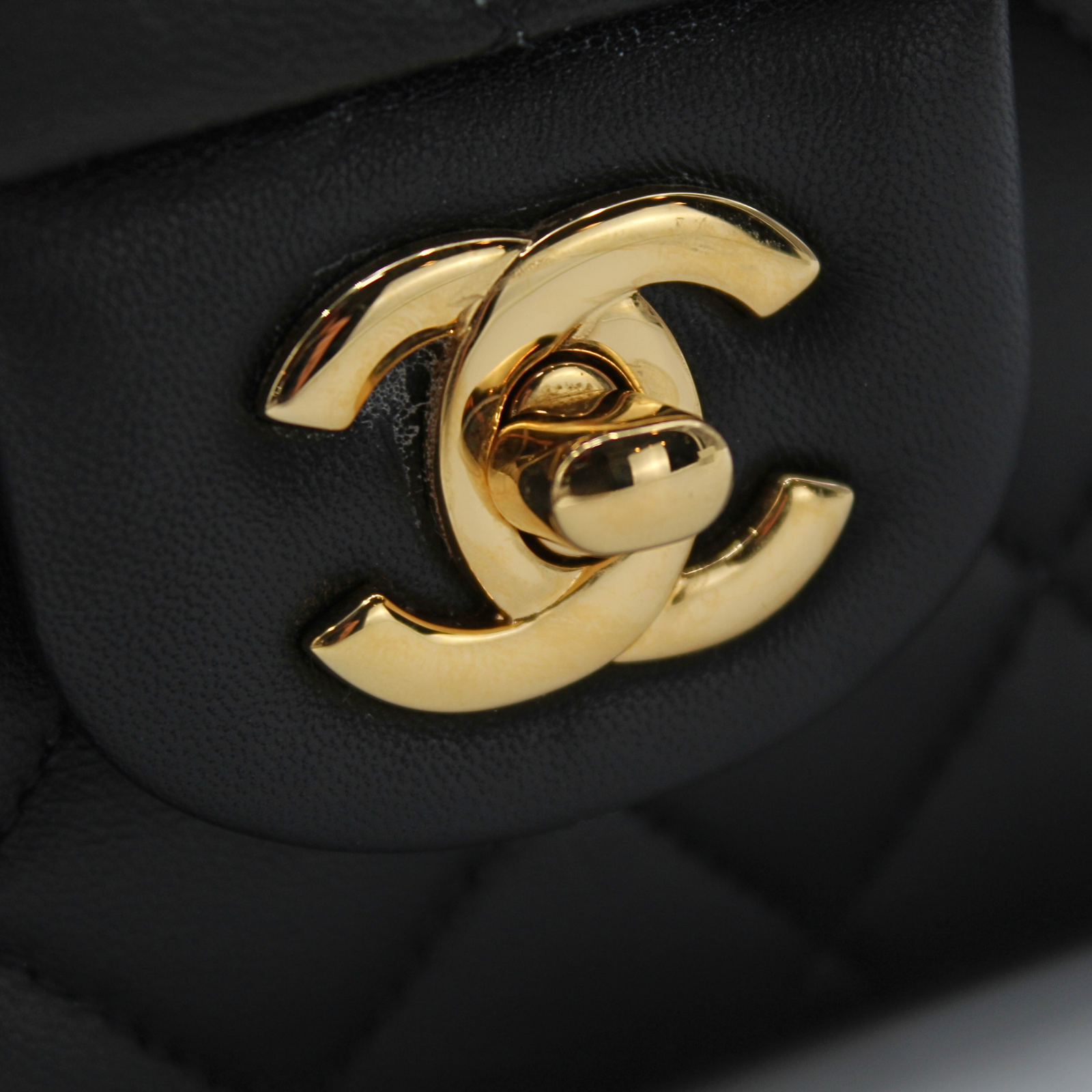 Classic Lamb Black Shoulder Bag