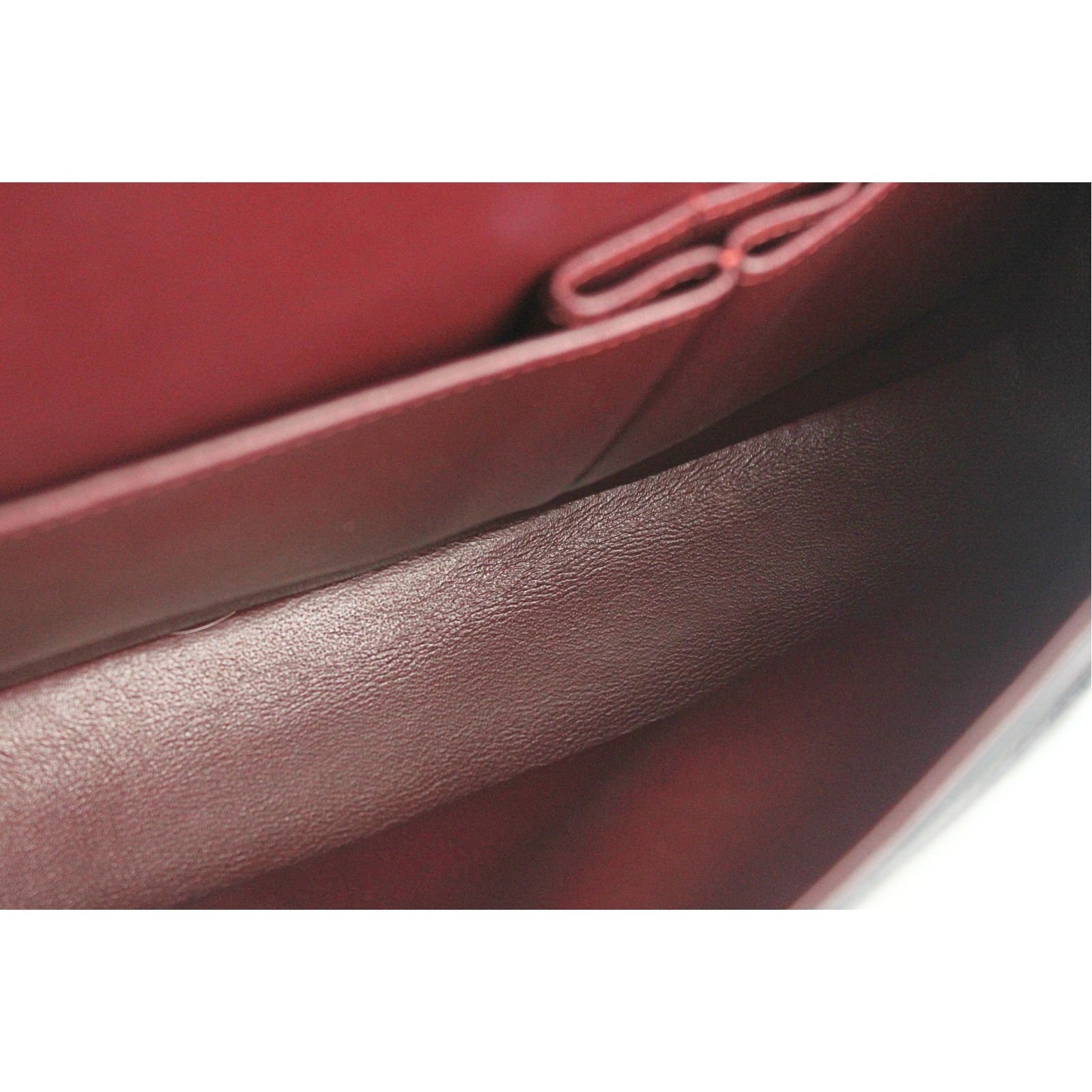 Classic Caviar Black Shoulder Bag