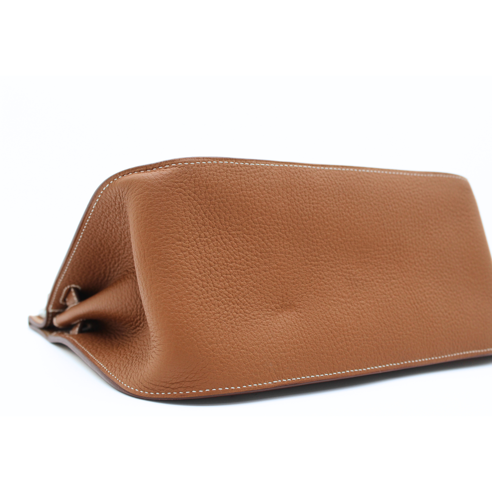 Jypsiere 28 Taurillon Clemence Gold Crossbody Bag